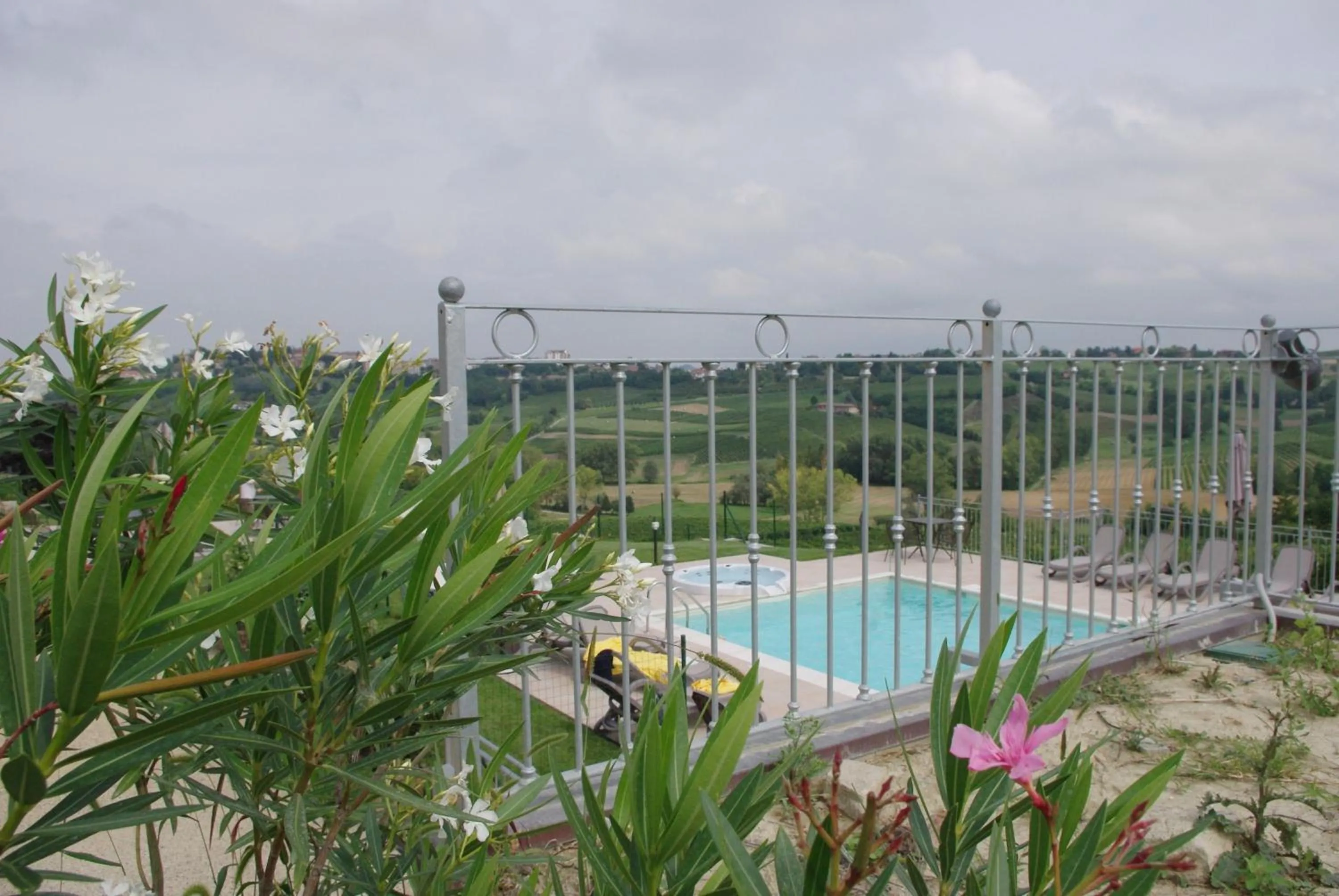 Swimming pool in NaturalMente Wine Resort