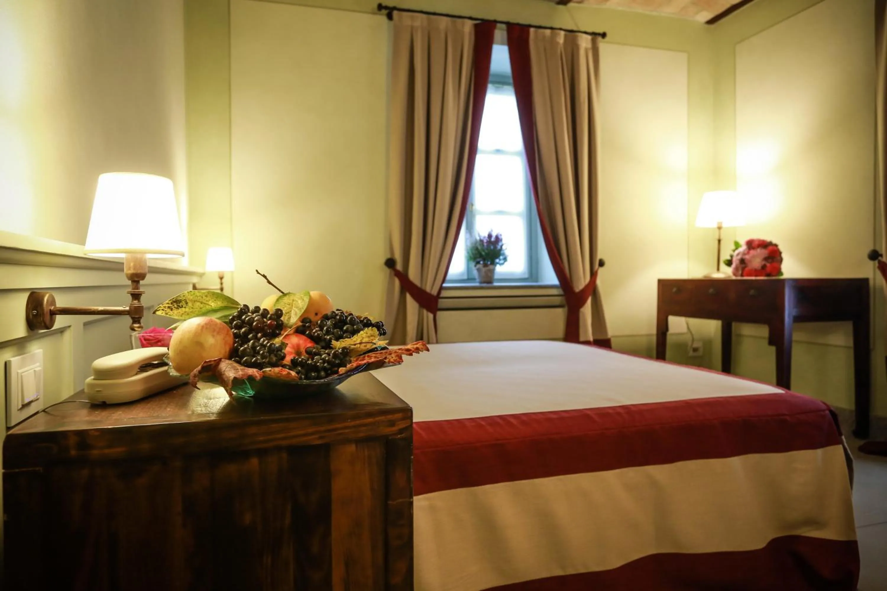 Bedroom, Bed in NaturalMente Wine Resort
