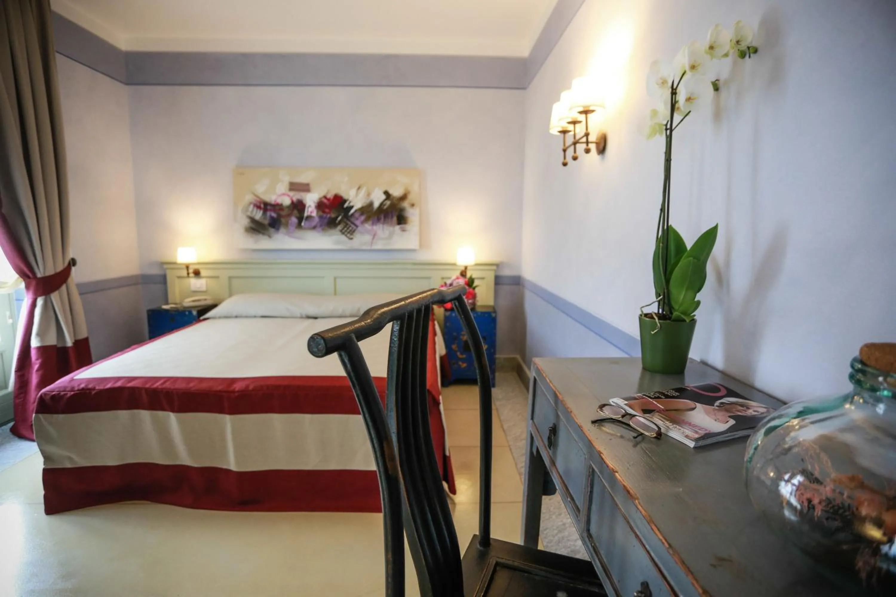 Decorative detail, Bed in NaturalMente Wine Resort