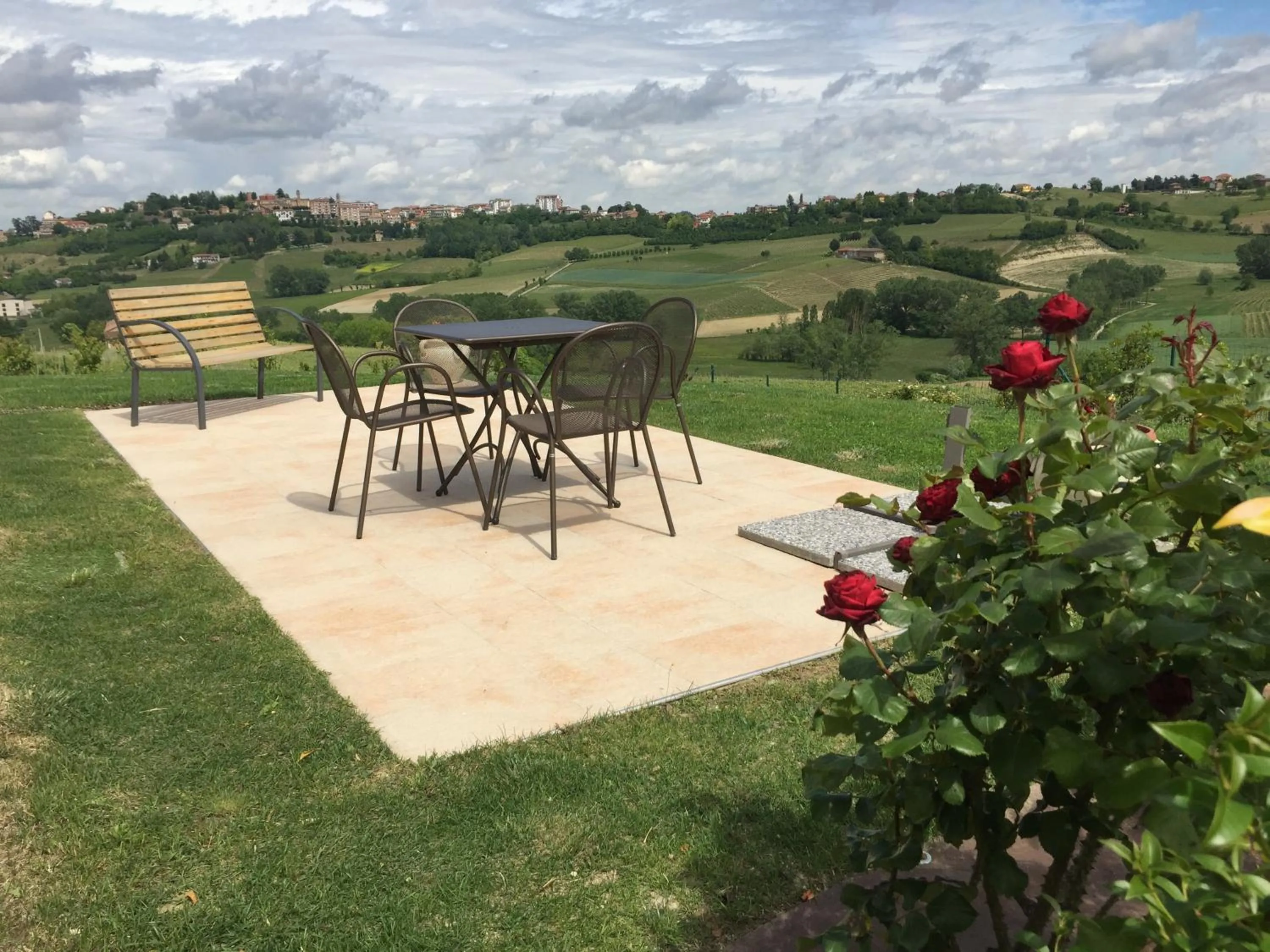 Garden in NaturalMente Wine Resort