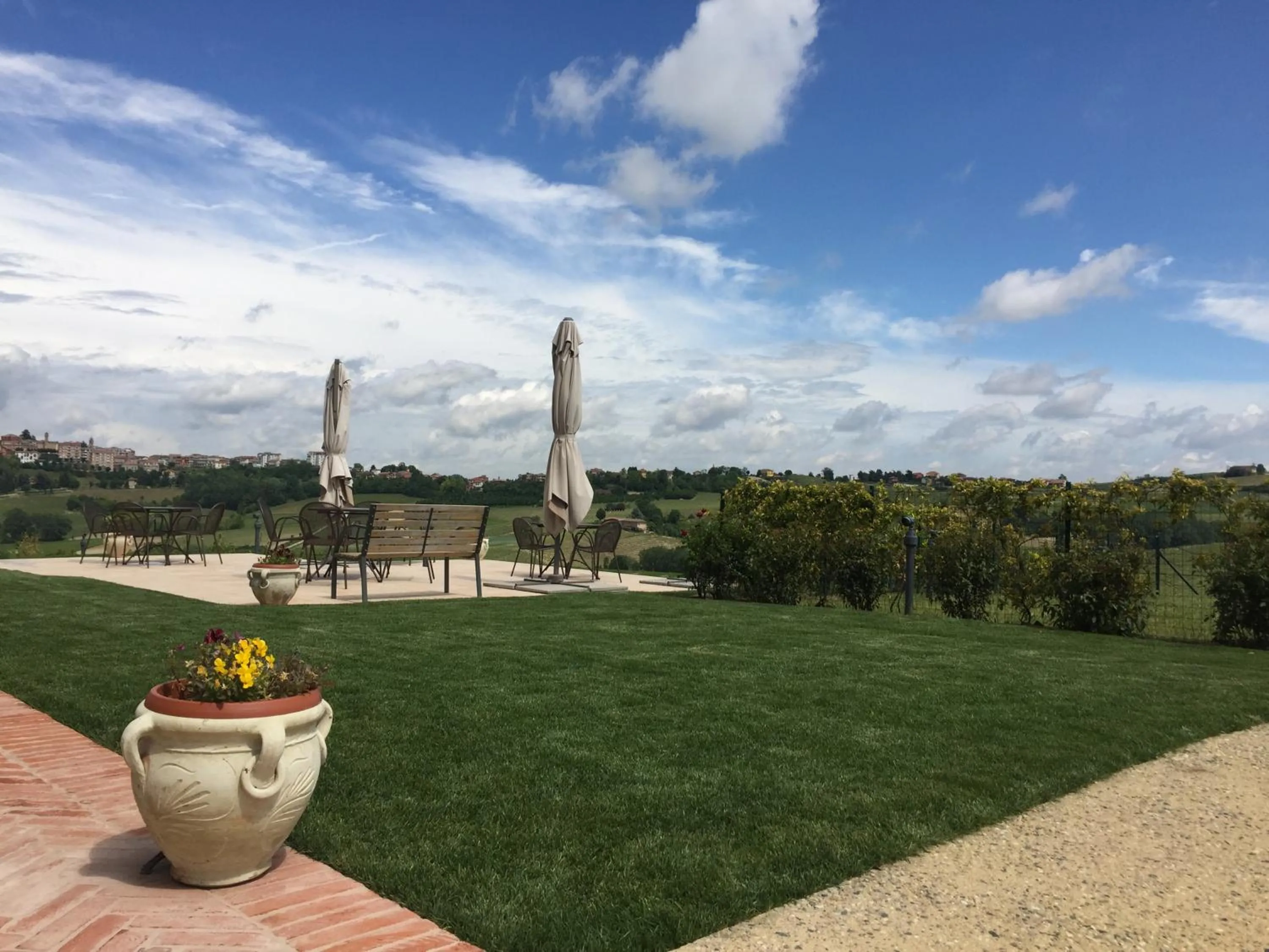 Garden in NaturalMente Wine Resort