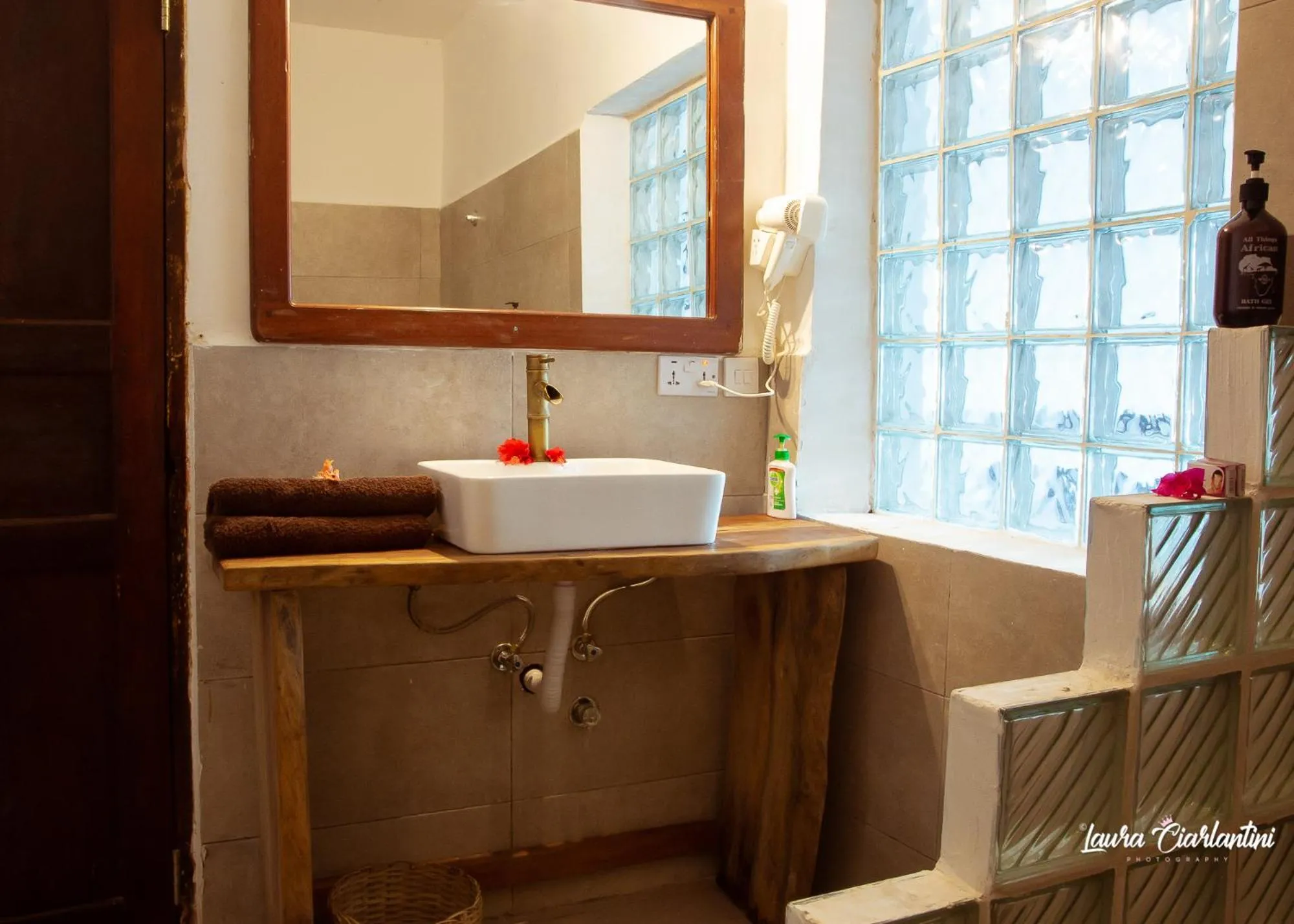 Bathroom in Uroa Zanzibar Vera Beach Hotel by Moonshine