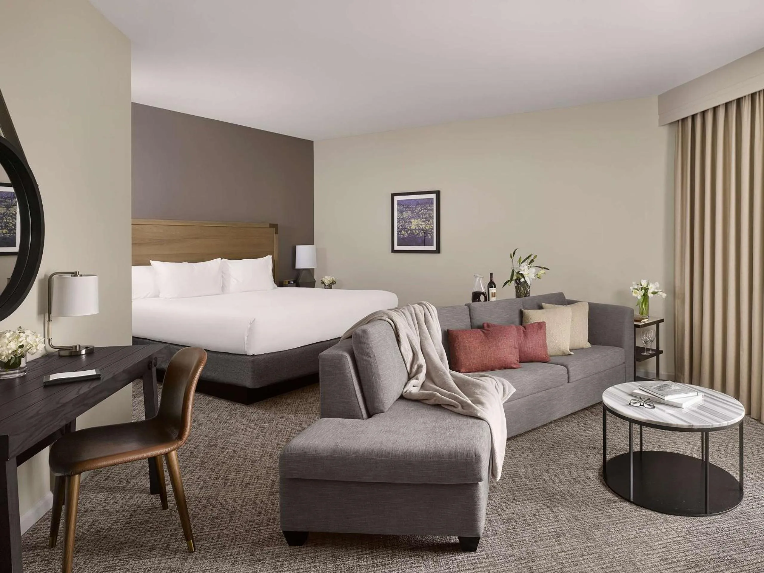 Photo of the whole room, Bed in Hyatt Regency Sonoma Wine Country