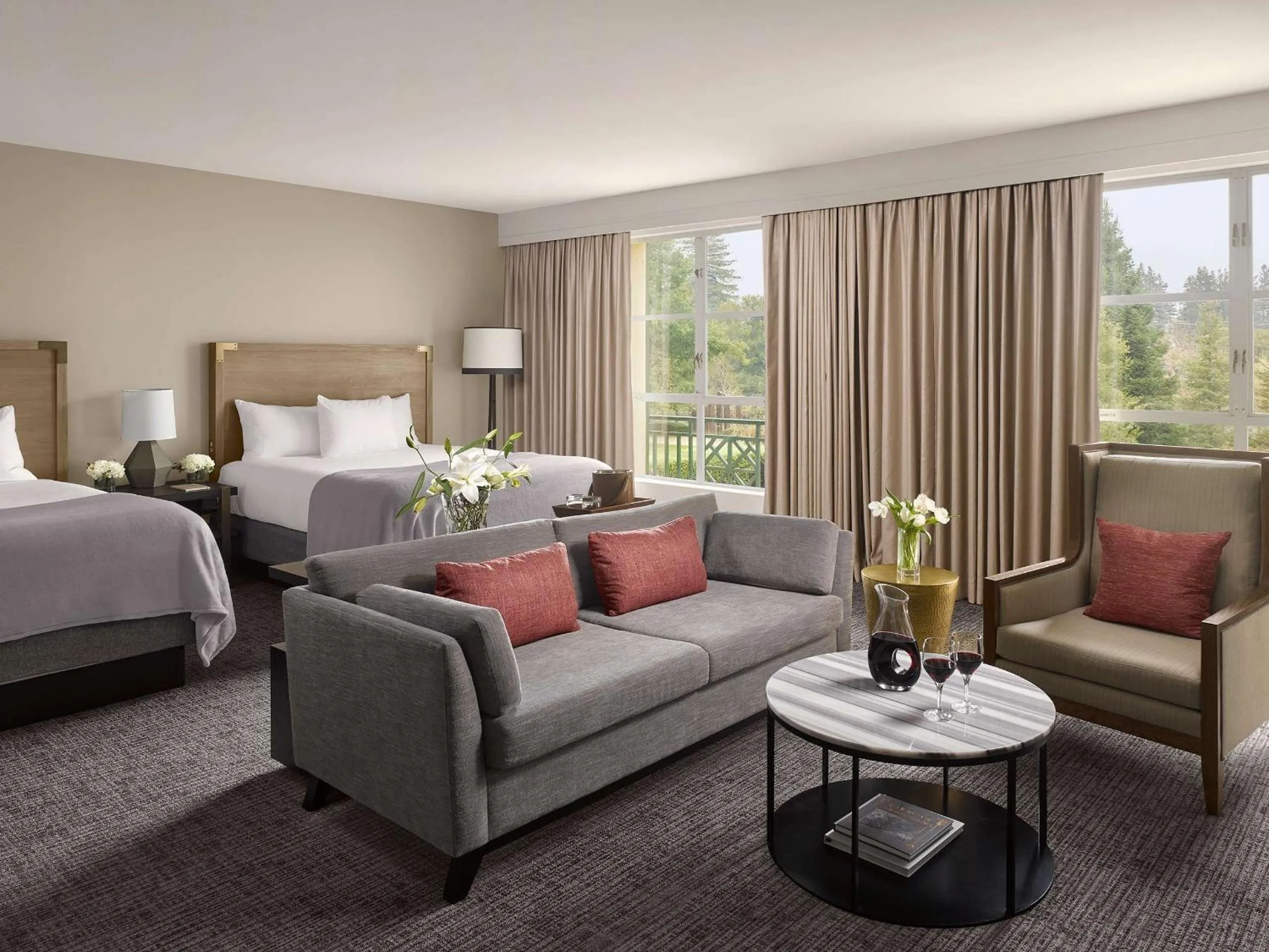 Photo of the whole room, Bed in Hyatt Regency Sonoma Wine Country