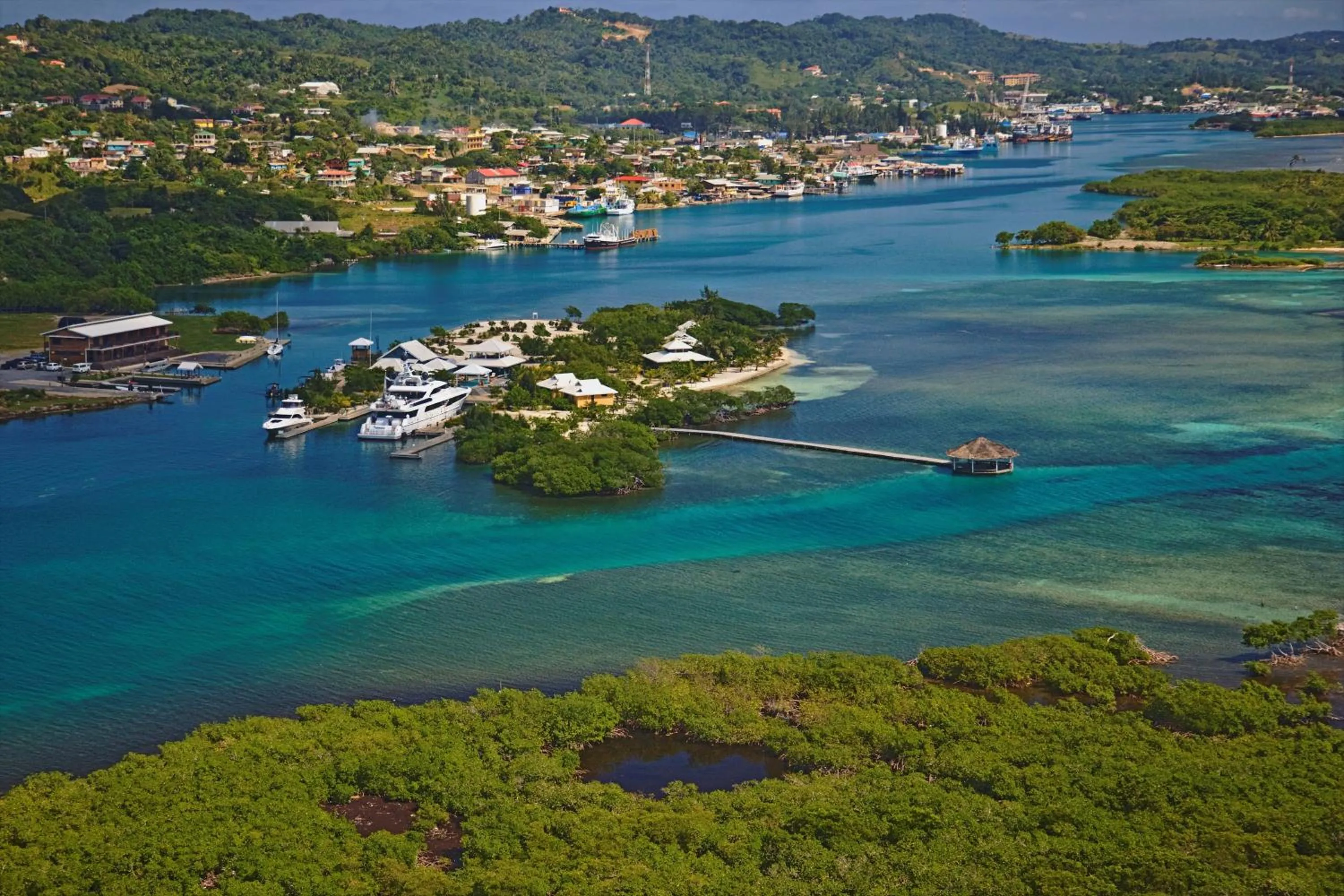 Bird's eye view in Barefoot Cay Resort