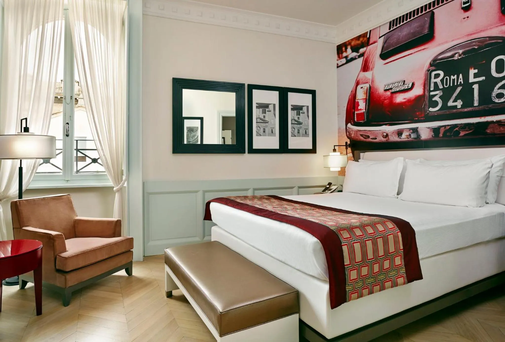 Photo of the whole room, Bed in Hotel Indigo Rome - St. George by IHG
