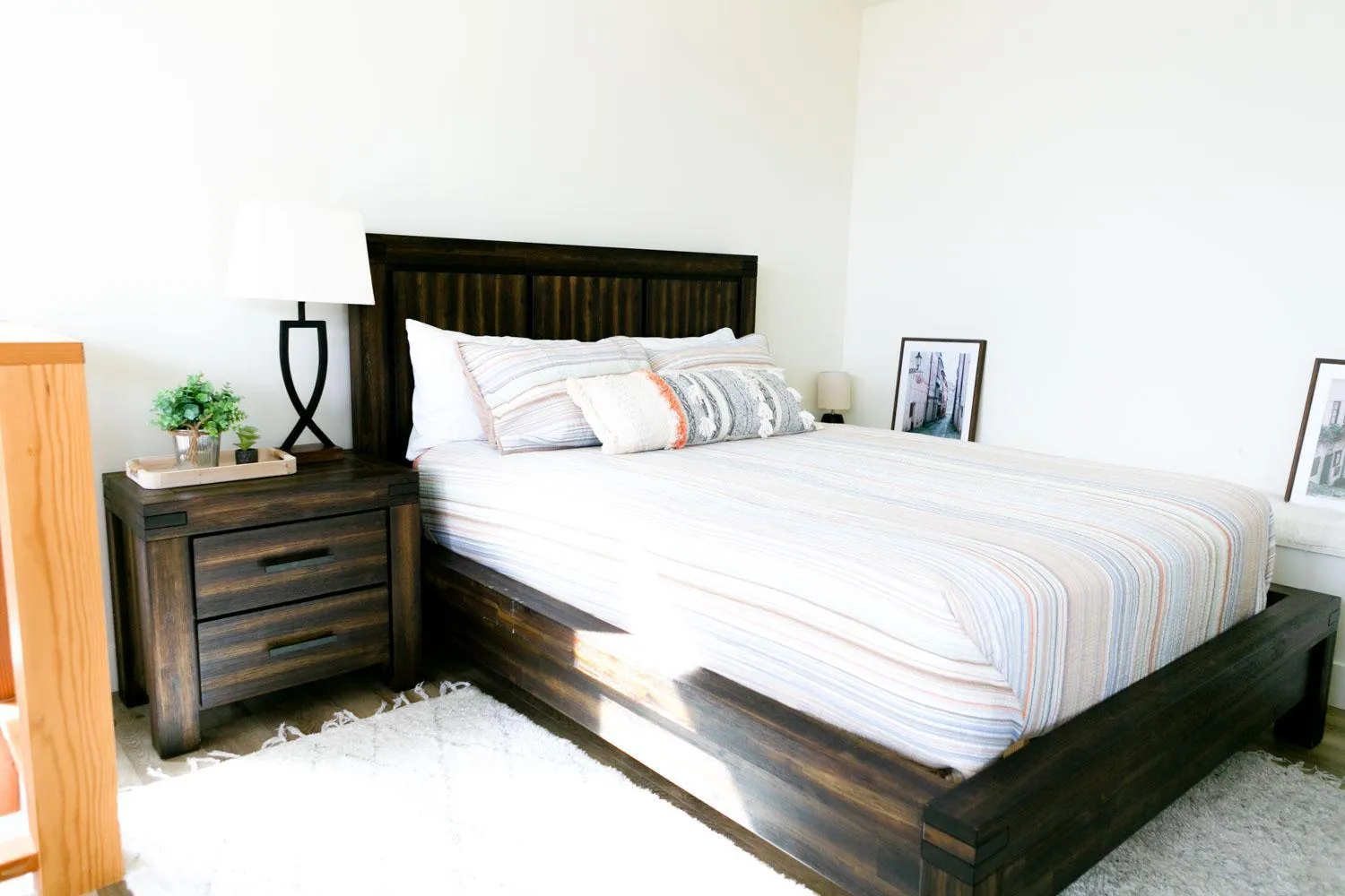 Bedroom, Bed in LUX Modern Chalet, Pool & Hot Tub, 10 Mins to the Mountain & Incredible Views