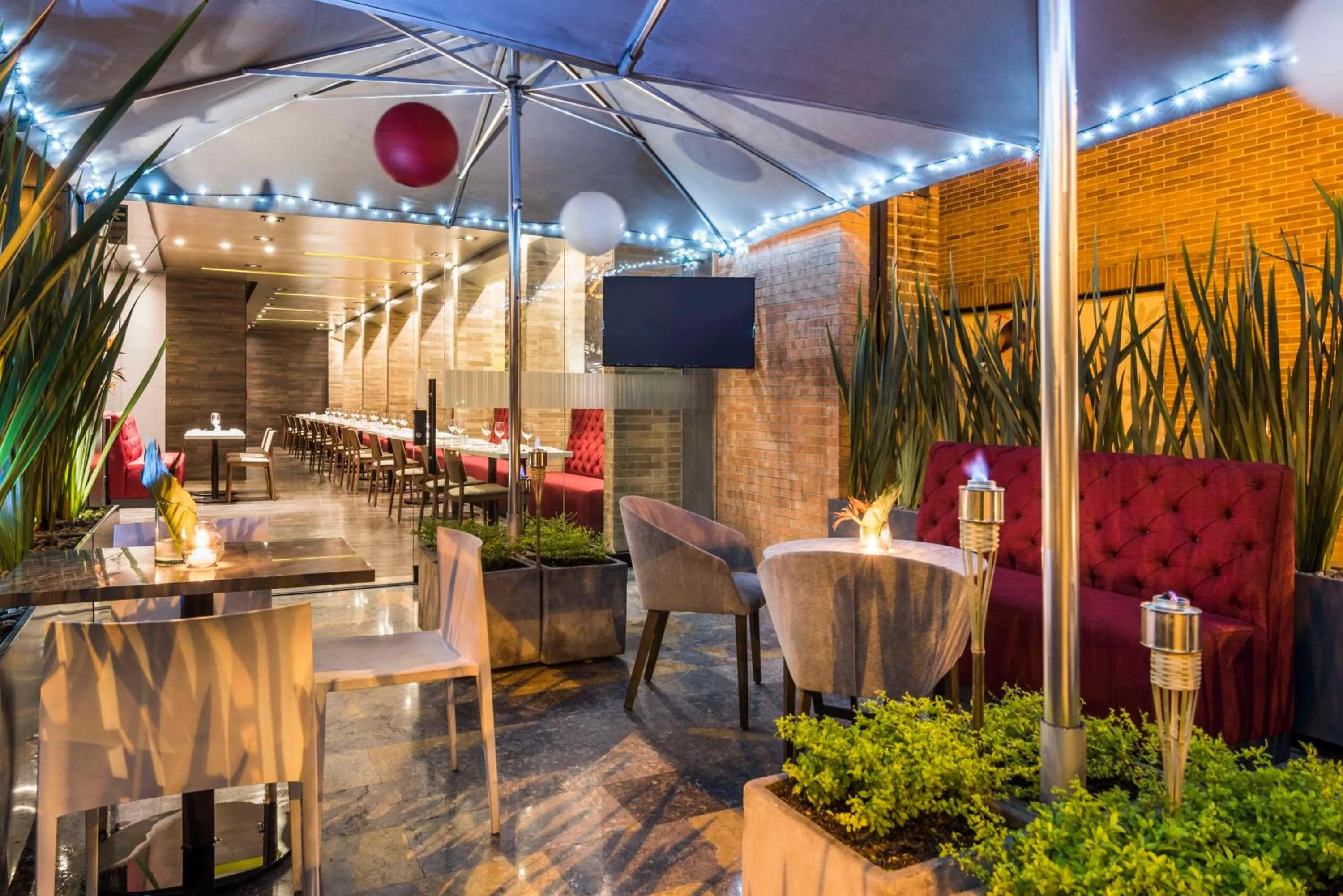 Restaurant/places to eat in NH Collection Bogota Terra 100 Royal