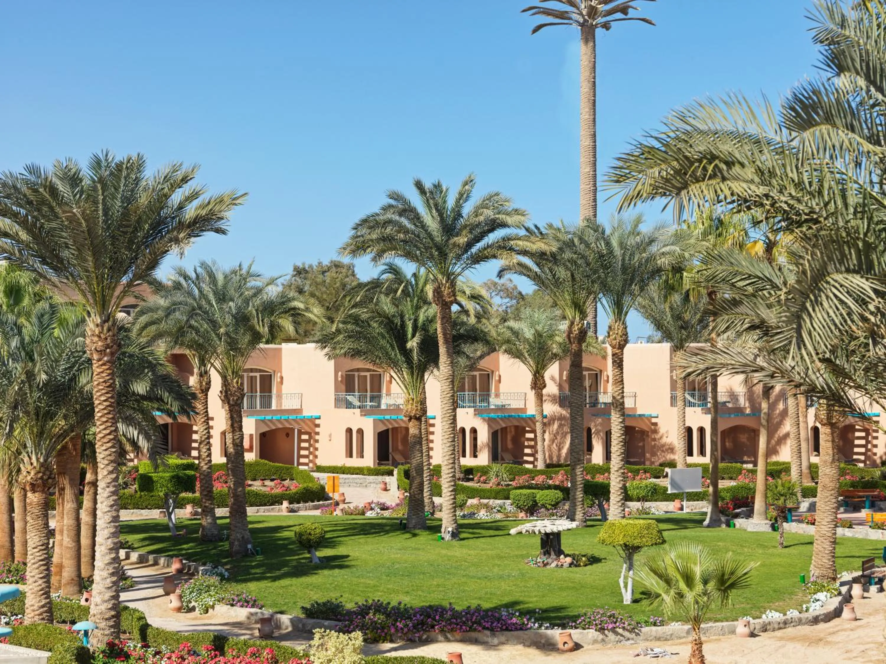 Property building in Club Paradisio El Gouna Red Sea