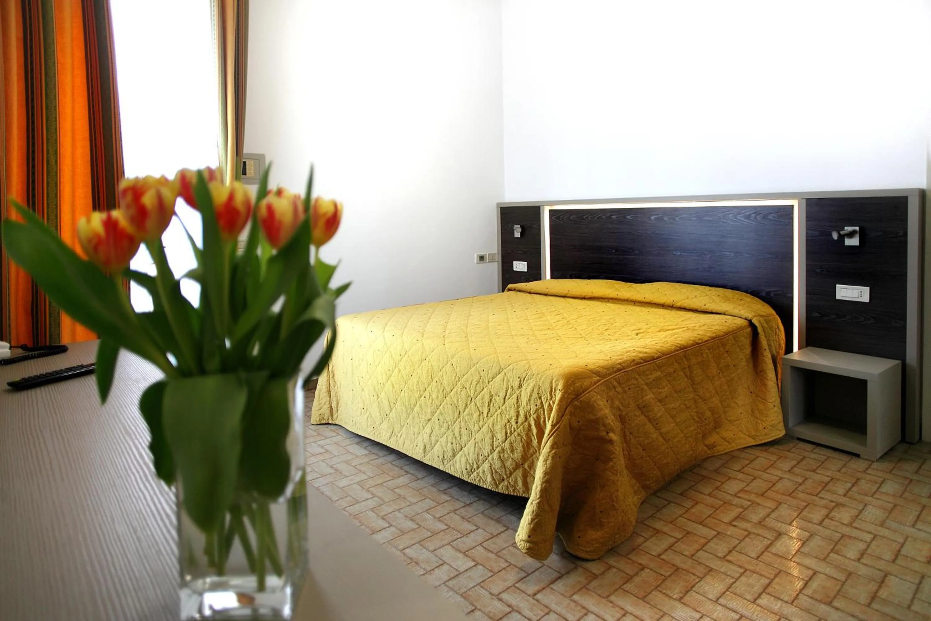 Bed in Arianna Hotel