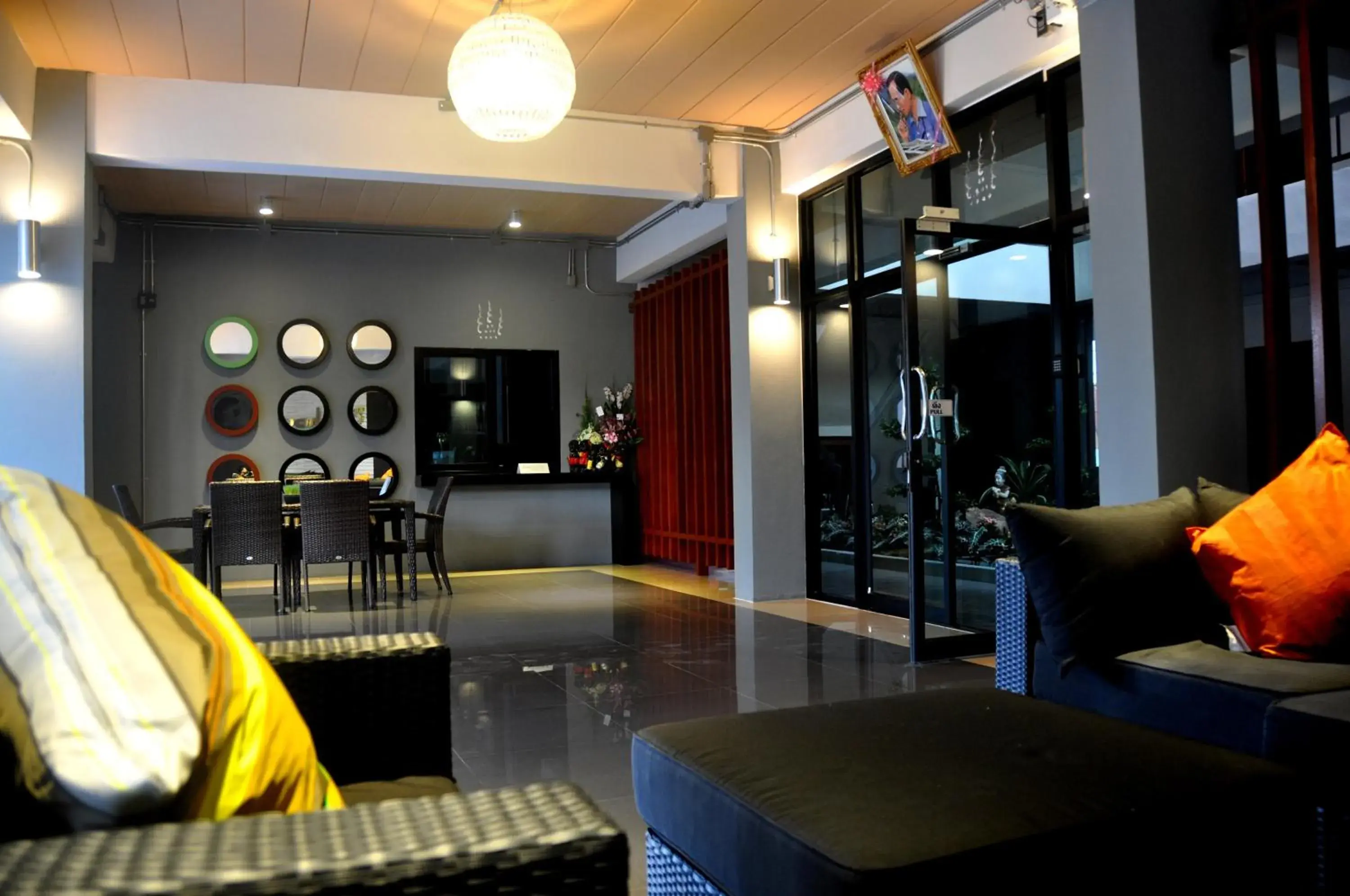 Euanjitt Chill House Euanjitt Chill House