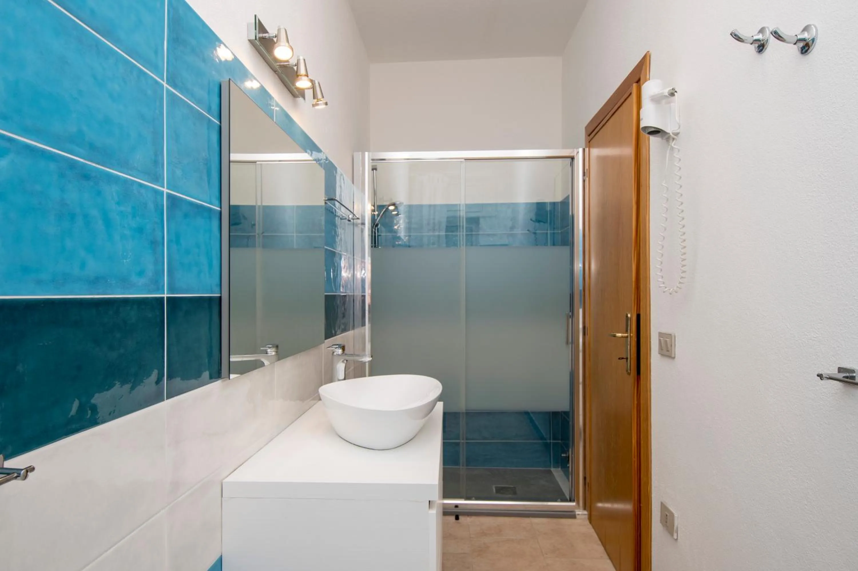 Shower in A.I.R. Hotel Gabbiano