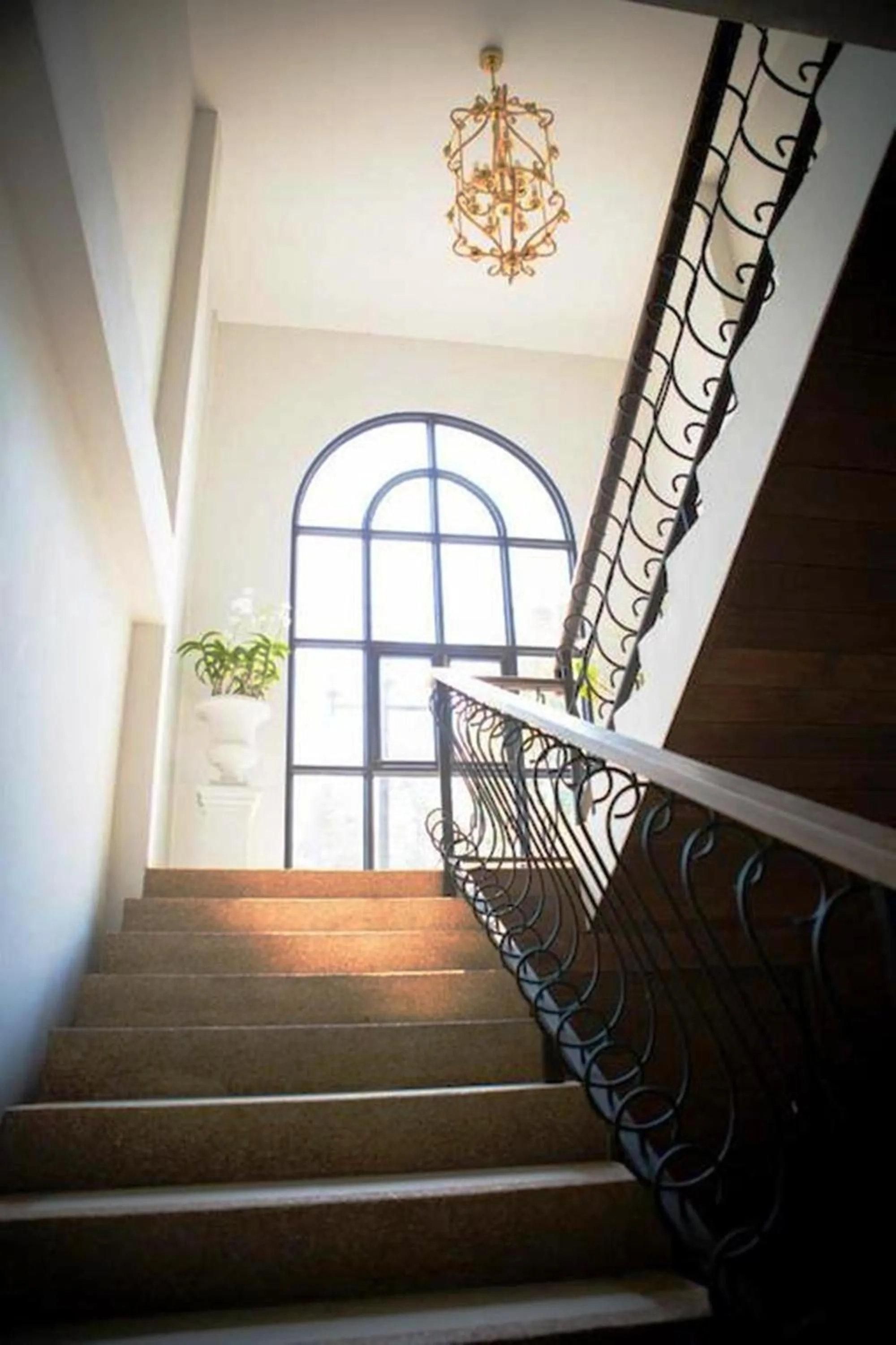 Decorative detail in Hotel Toscana Trat