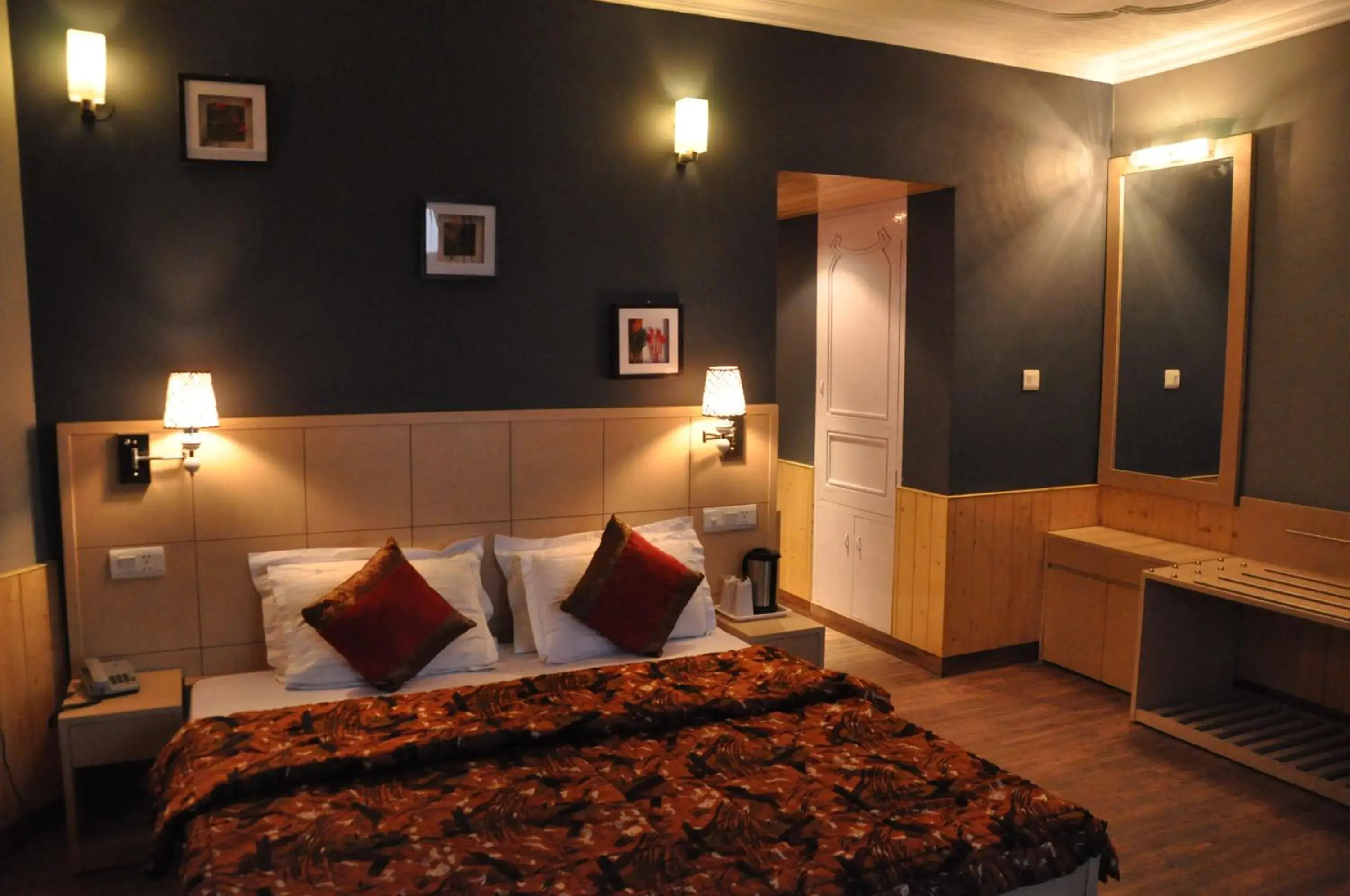 Photo of the whole room, Bed in Hotel Ekant Photo of the whole room, Bed in Hotel Ekant