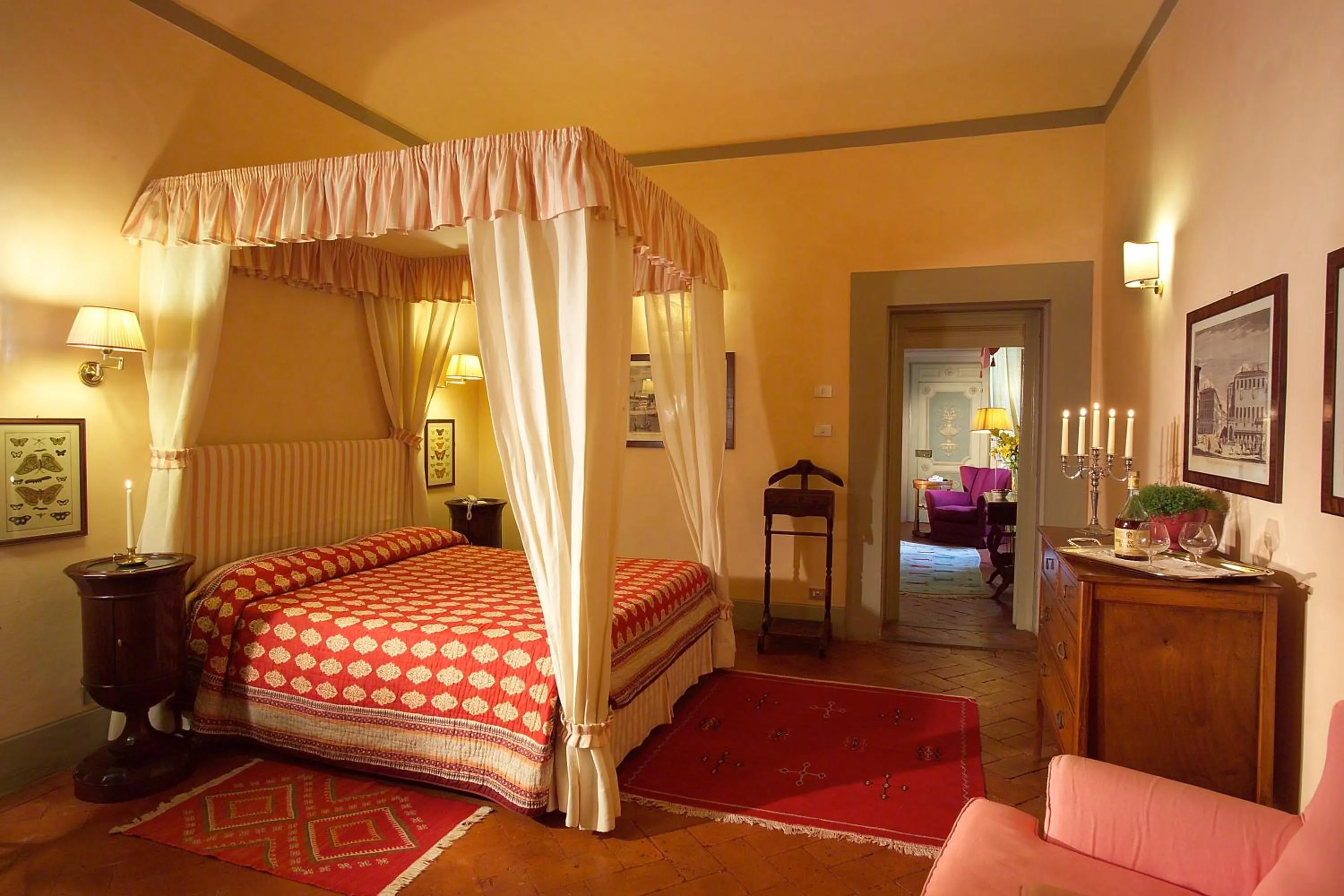 Photo of the whole room, Bed in Villa Il Poggiale Dimora Storica