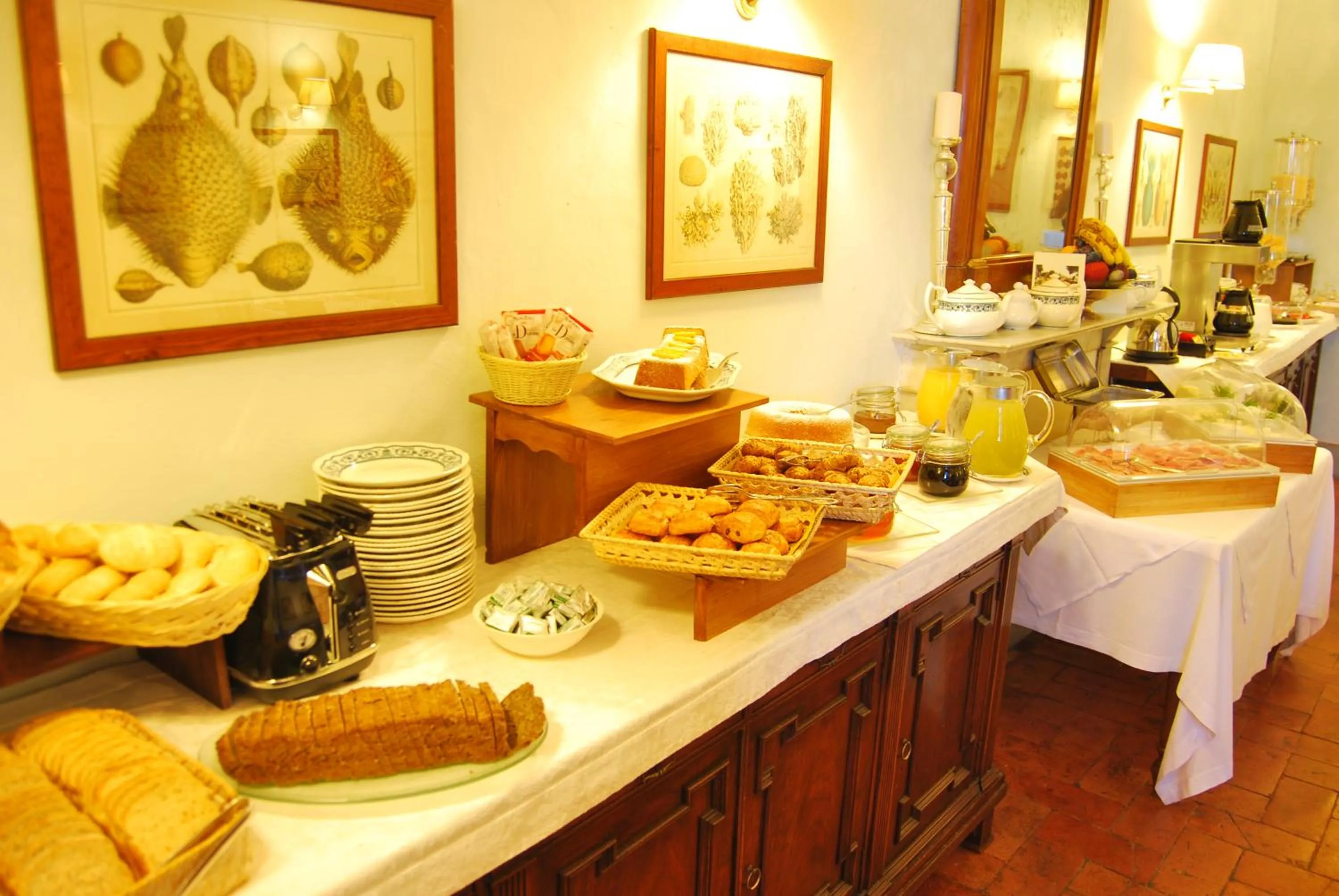 Restaurant/places to eat in Villa Il Poggiale Dimora Storica