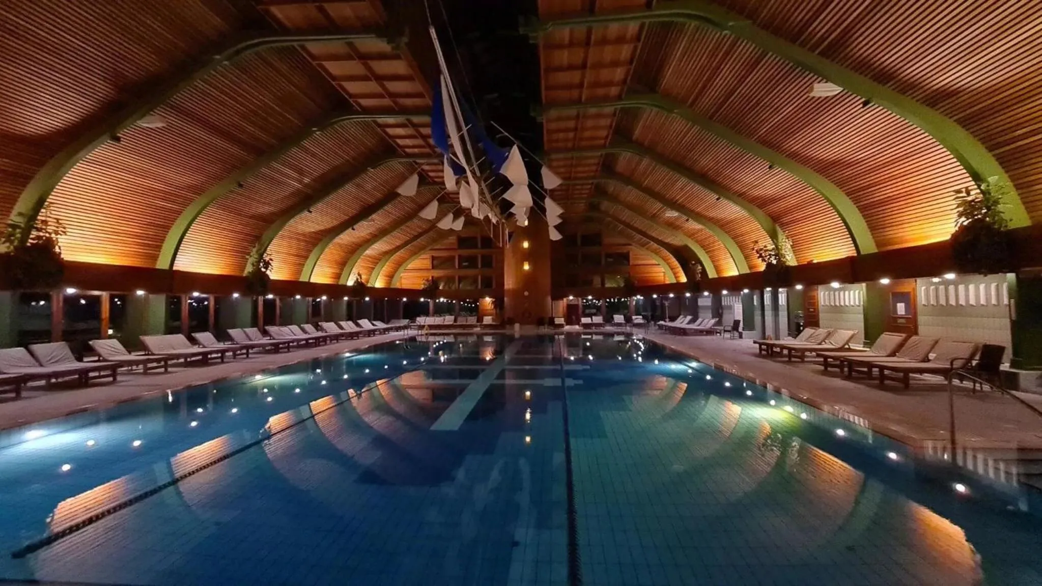 Swimming pool in Spa Residence Carbona Onyx Deluxe Apartman