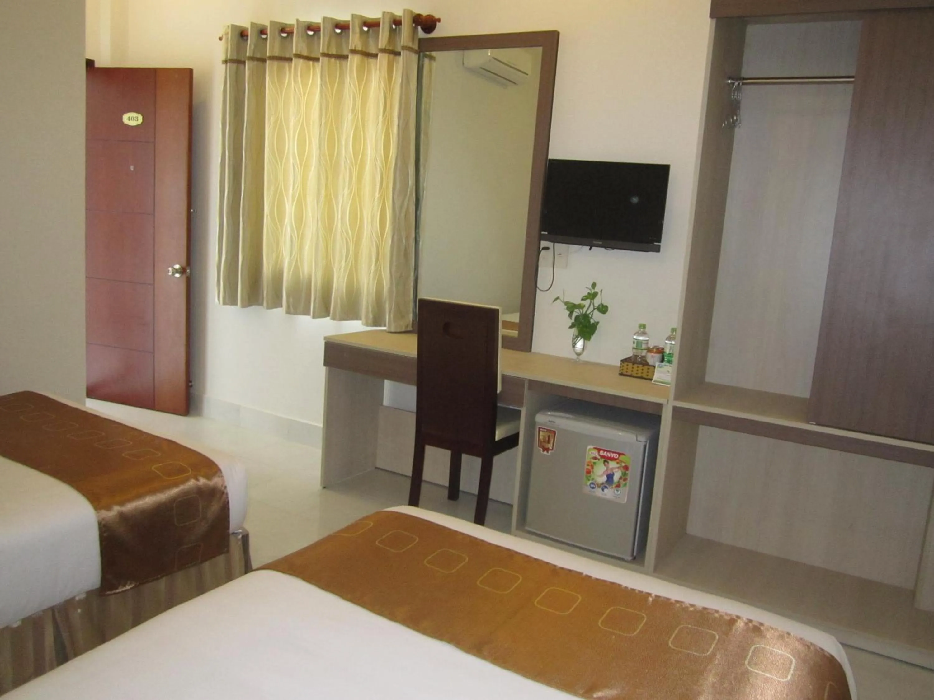 Deluxe Triple Room in Hau Giang 2 Hotel Cần Thơ