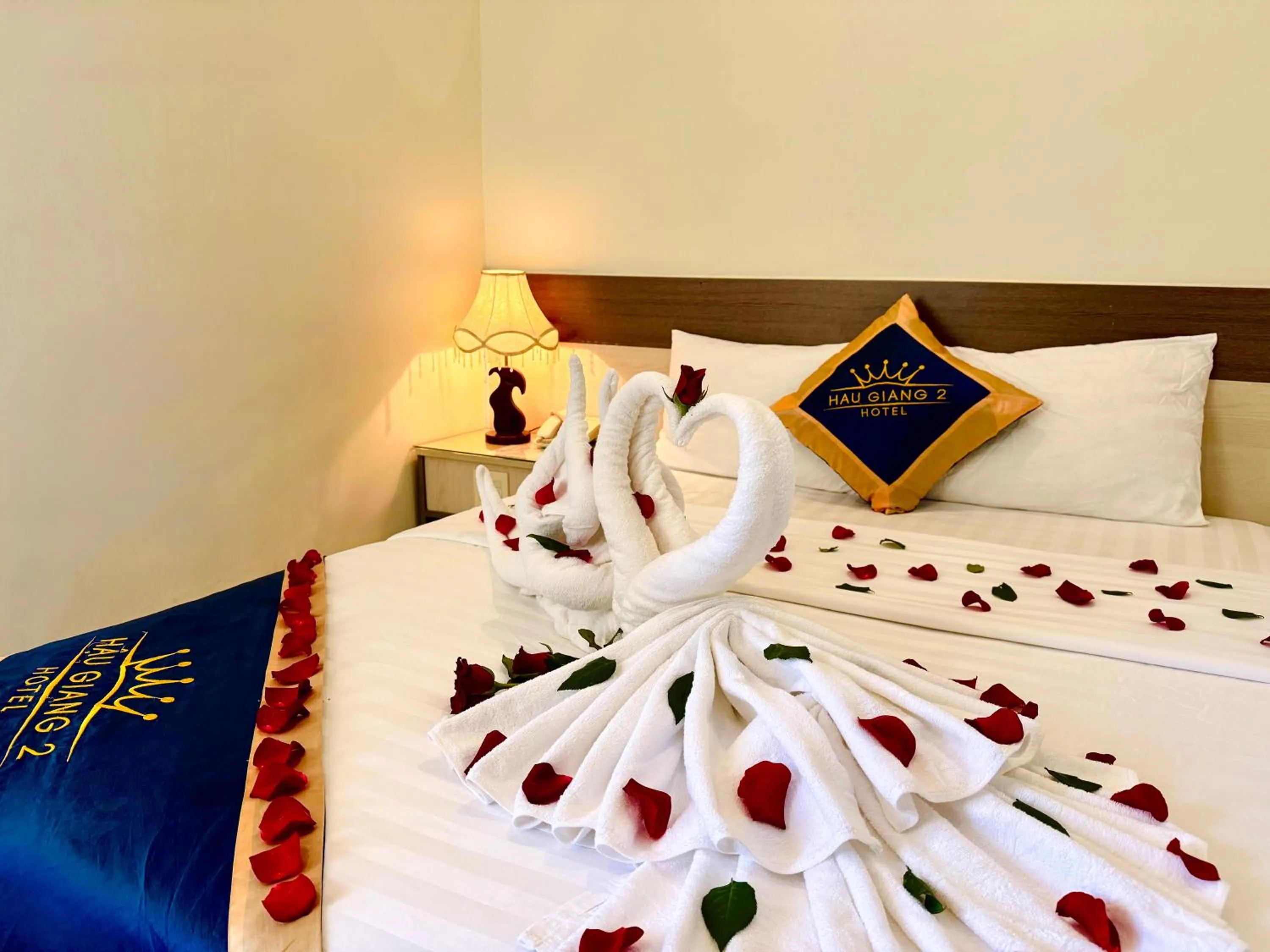 Photo of the whole room, Bed in Hau Giang 2 Hotel Cần Thơ