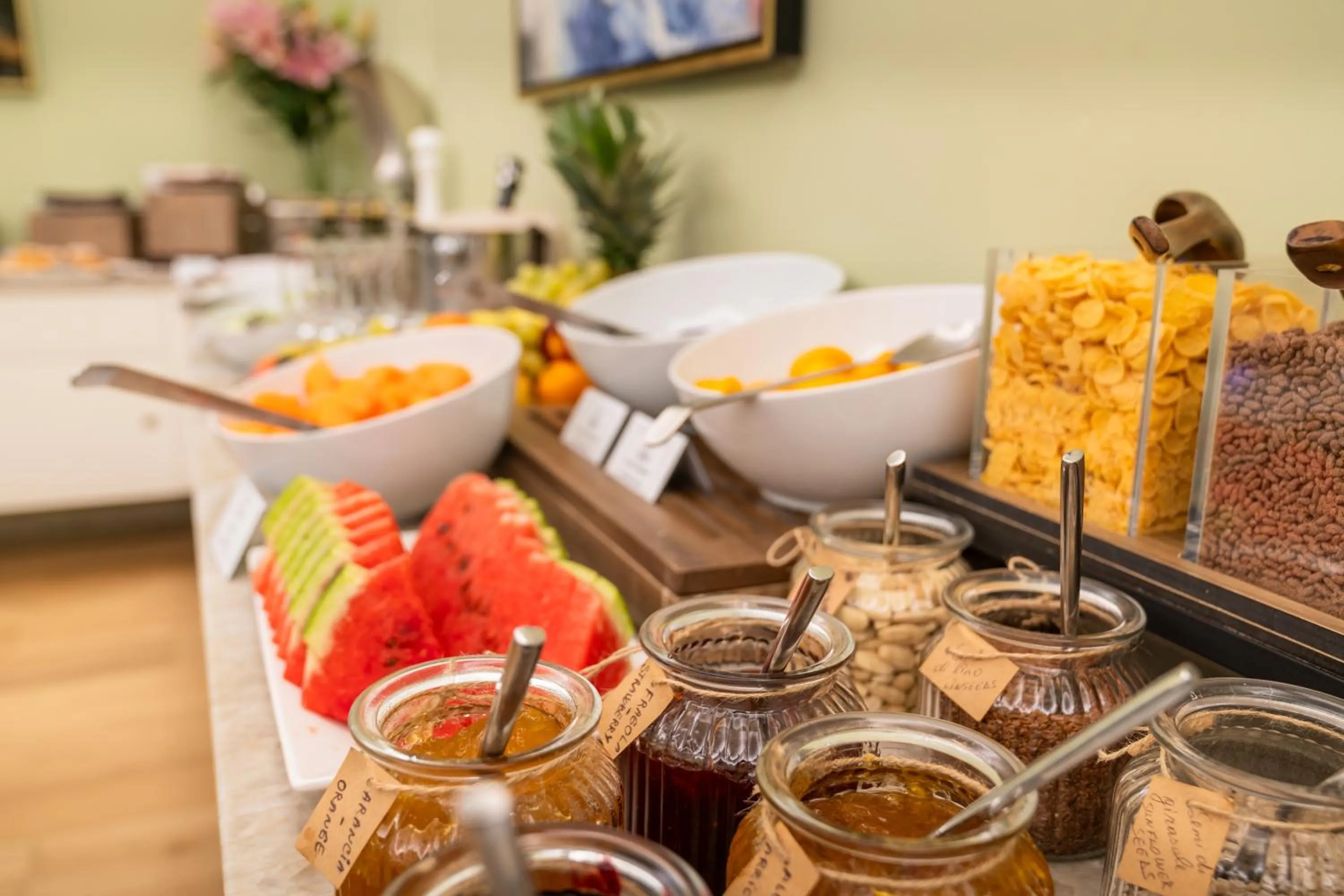Breakfast in Hotel Ariele