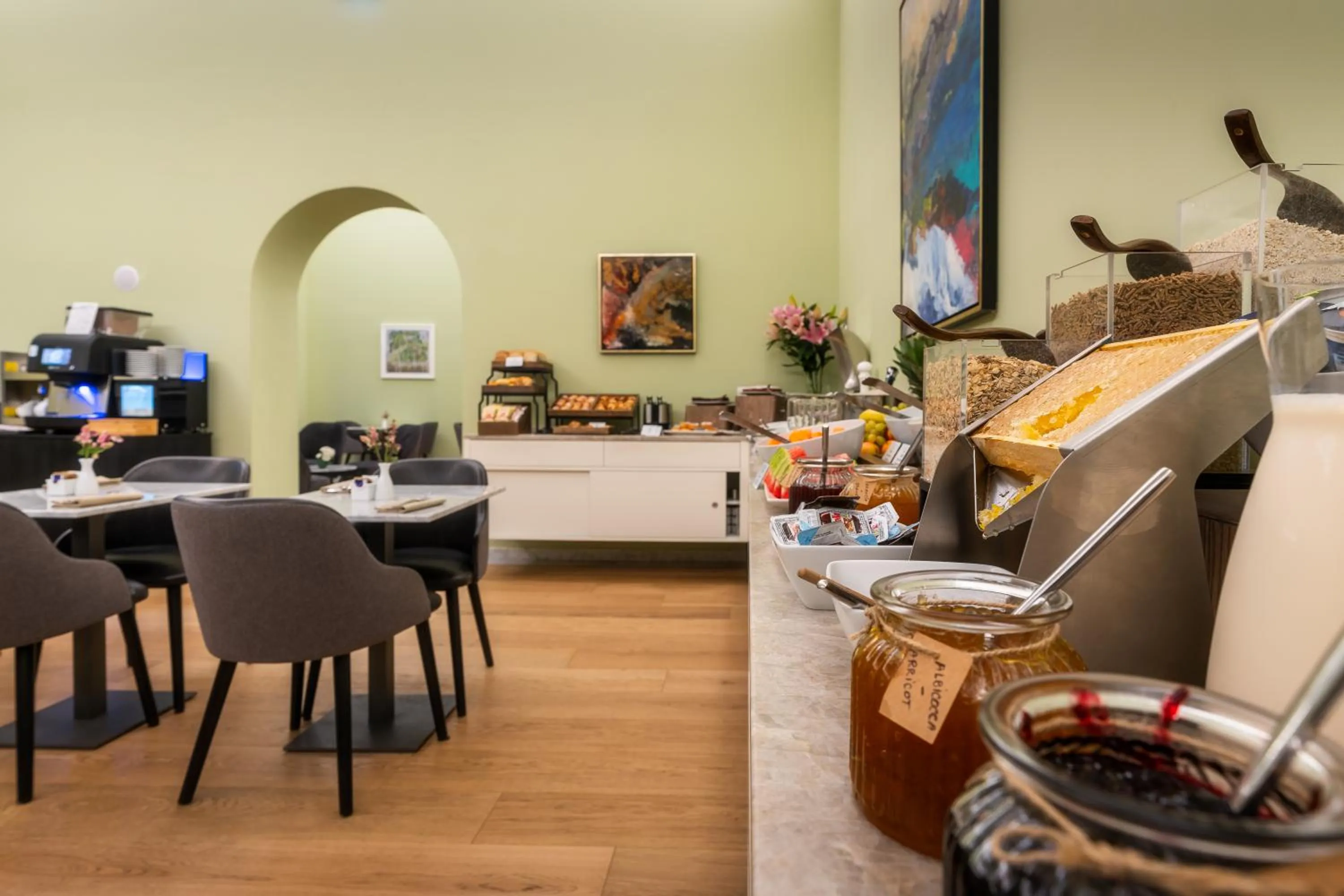 Breakfast in Hotel Ariele