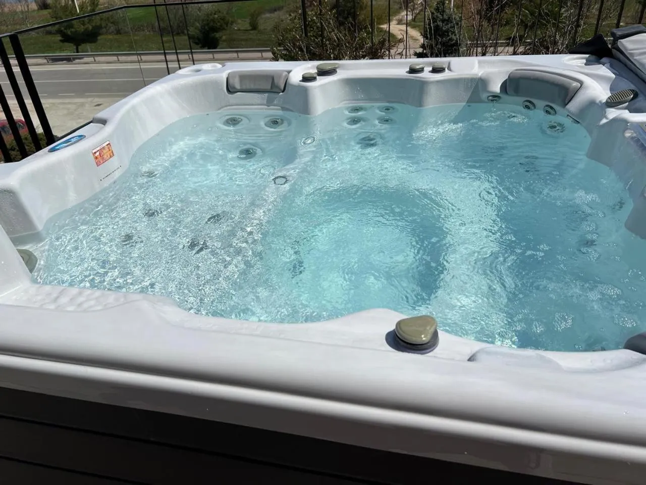 Hot Tub in Toka Hotel Restaurant