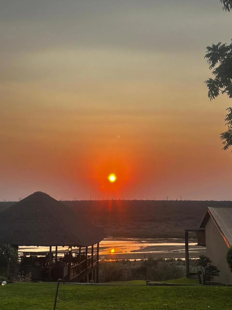 Sunset in Crocodile Bridge Safari Lodge