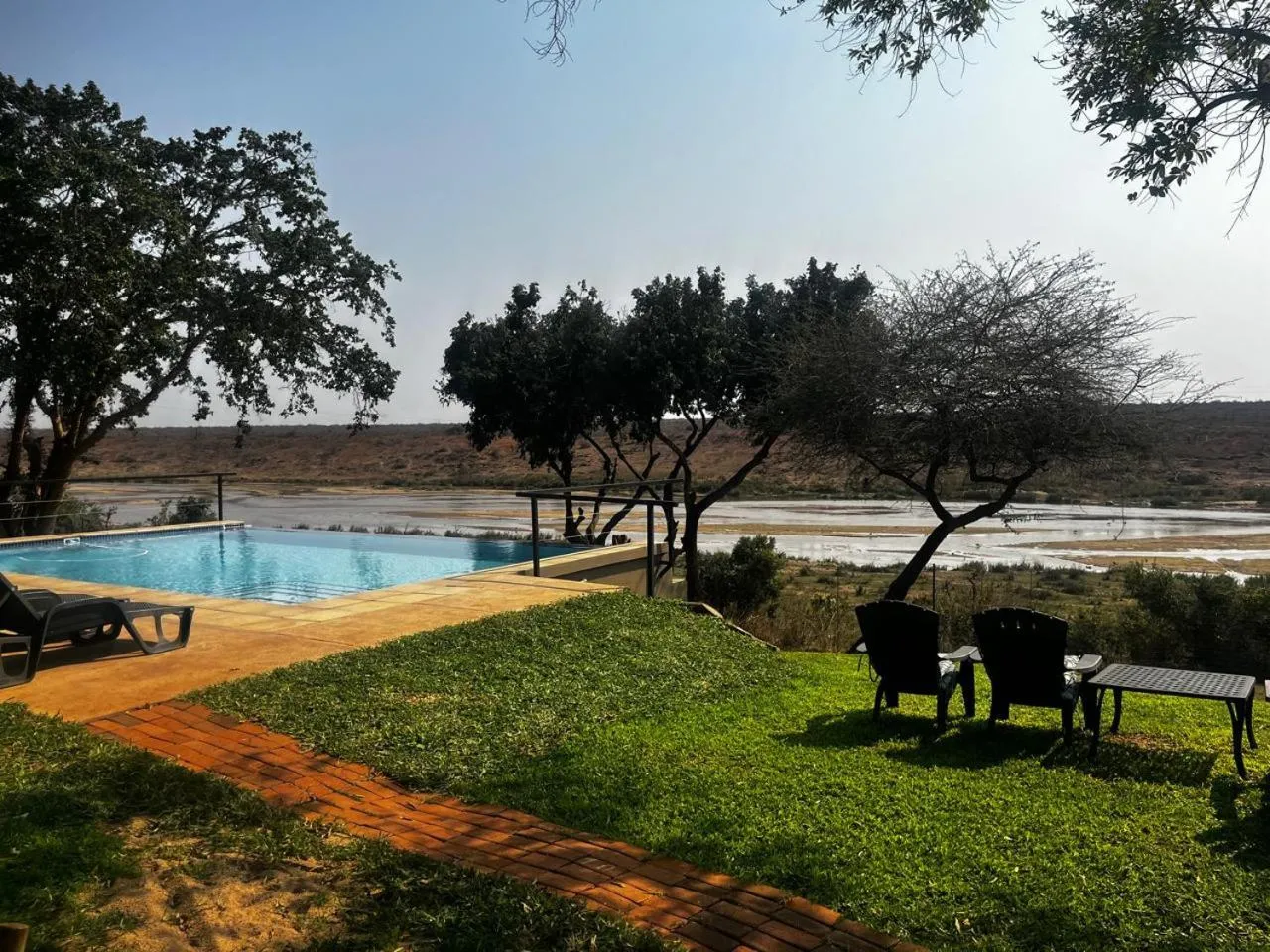 Garden in Crocodile Bridge Safari Lodge