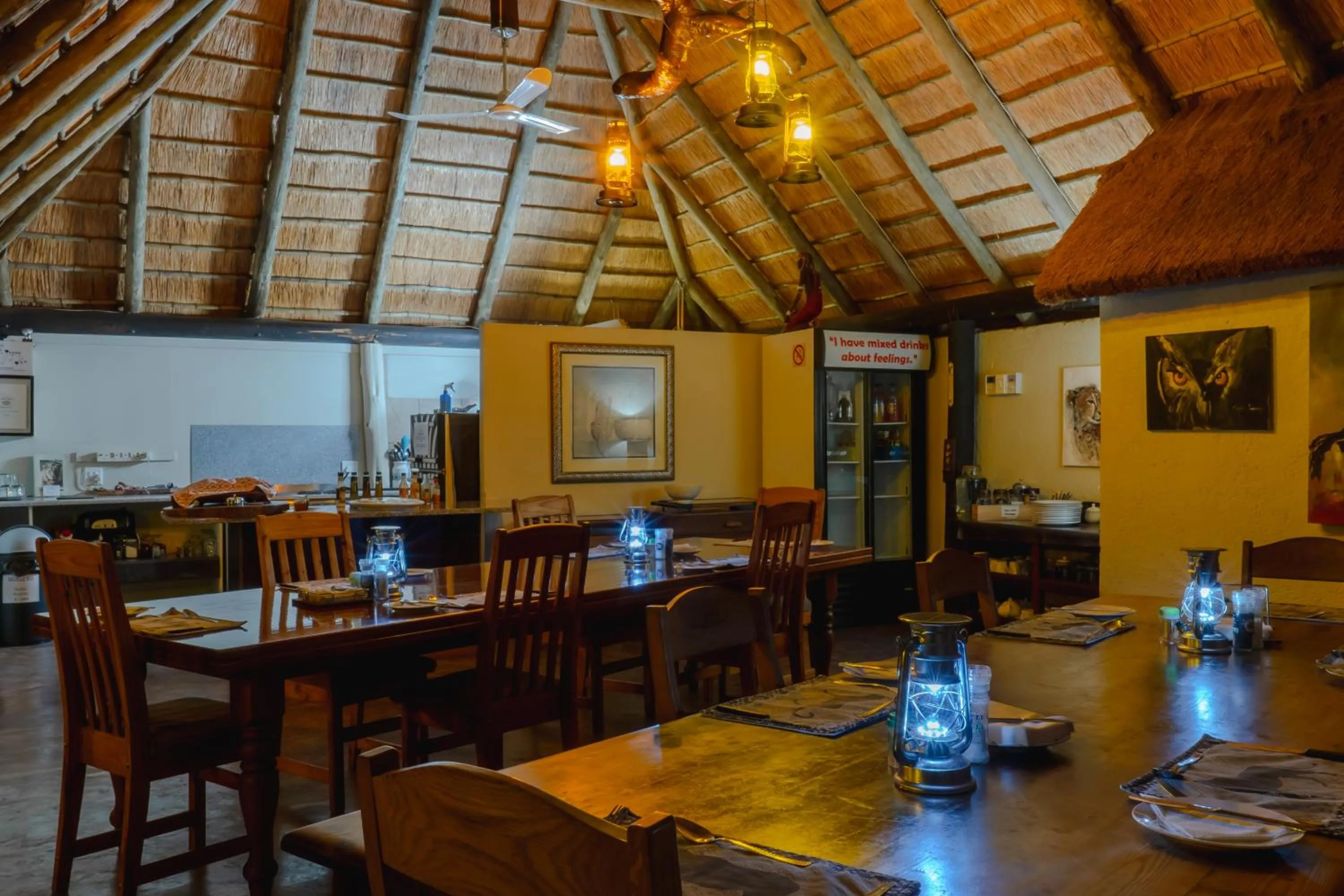 Seating area in Crocodile Bridge Safari Lodge
