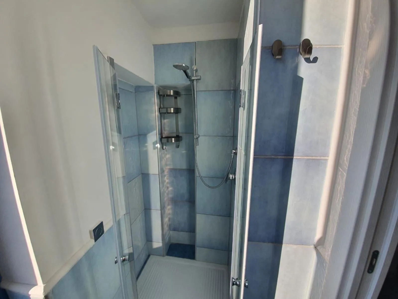 B&B Acquamarine