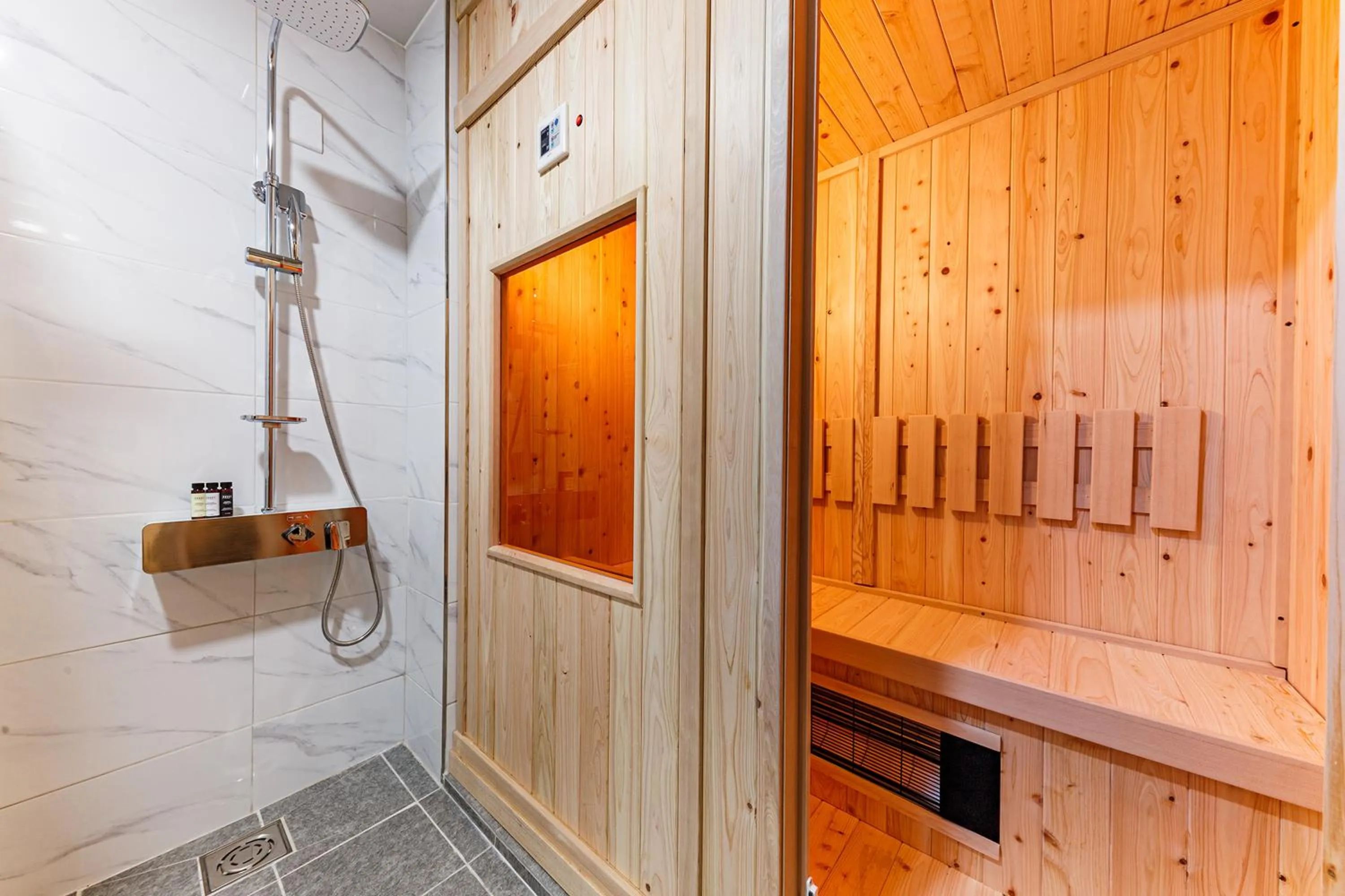 Sauna in Hotel the Rest