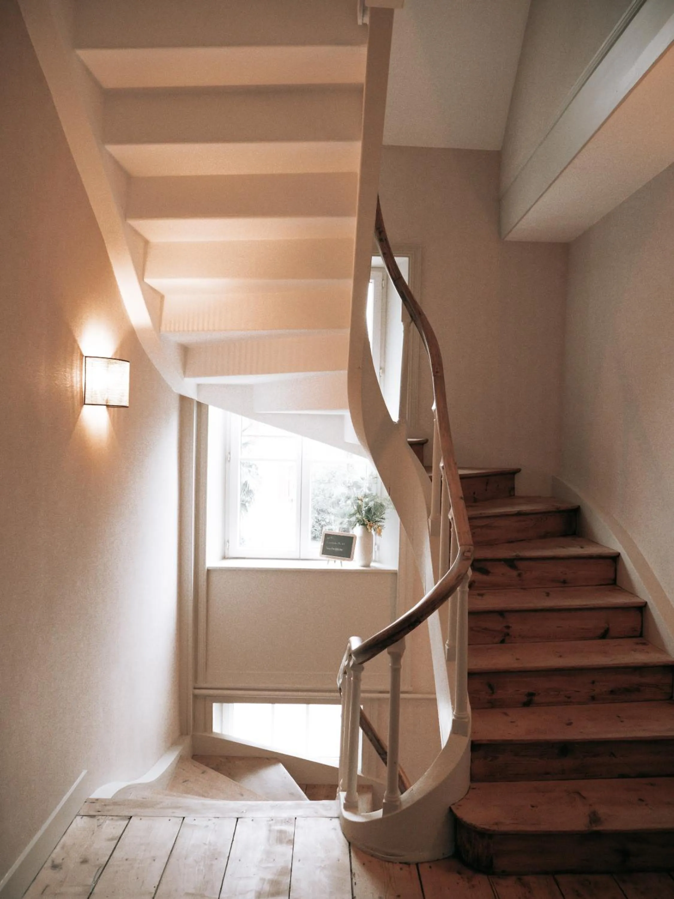 Property building in La suite