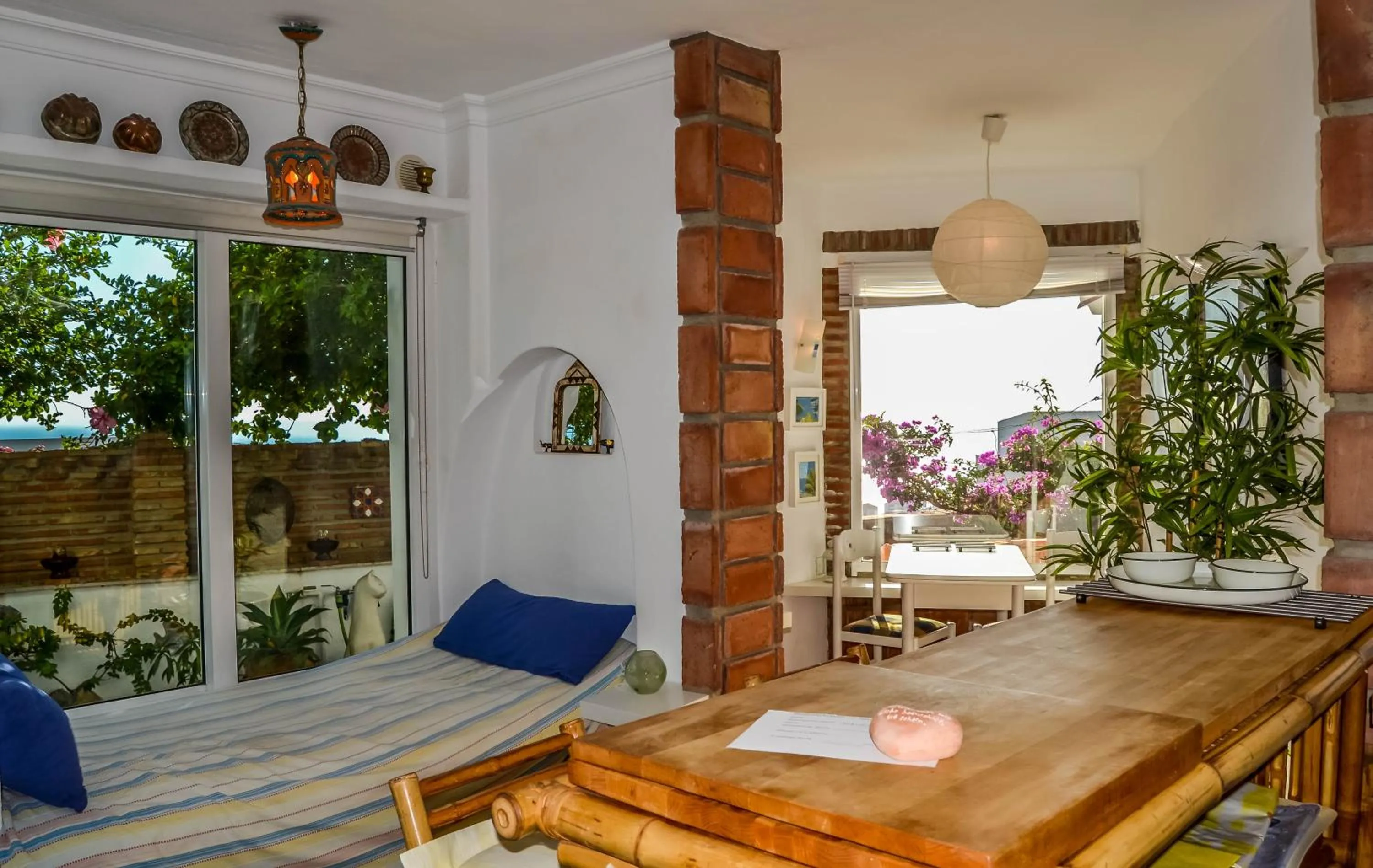 Property building in Casa Hermosa