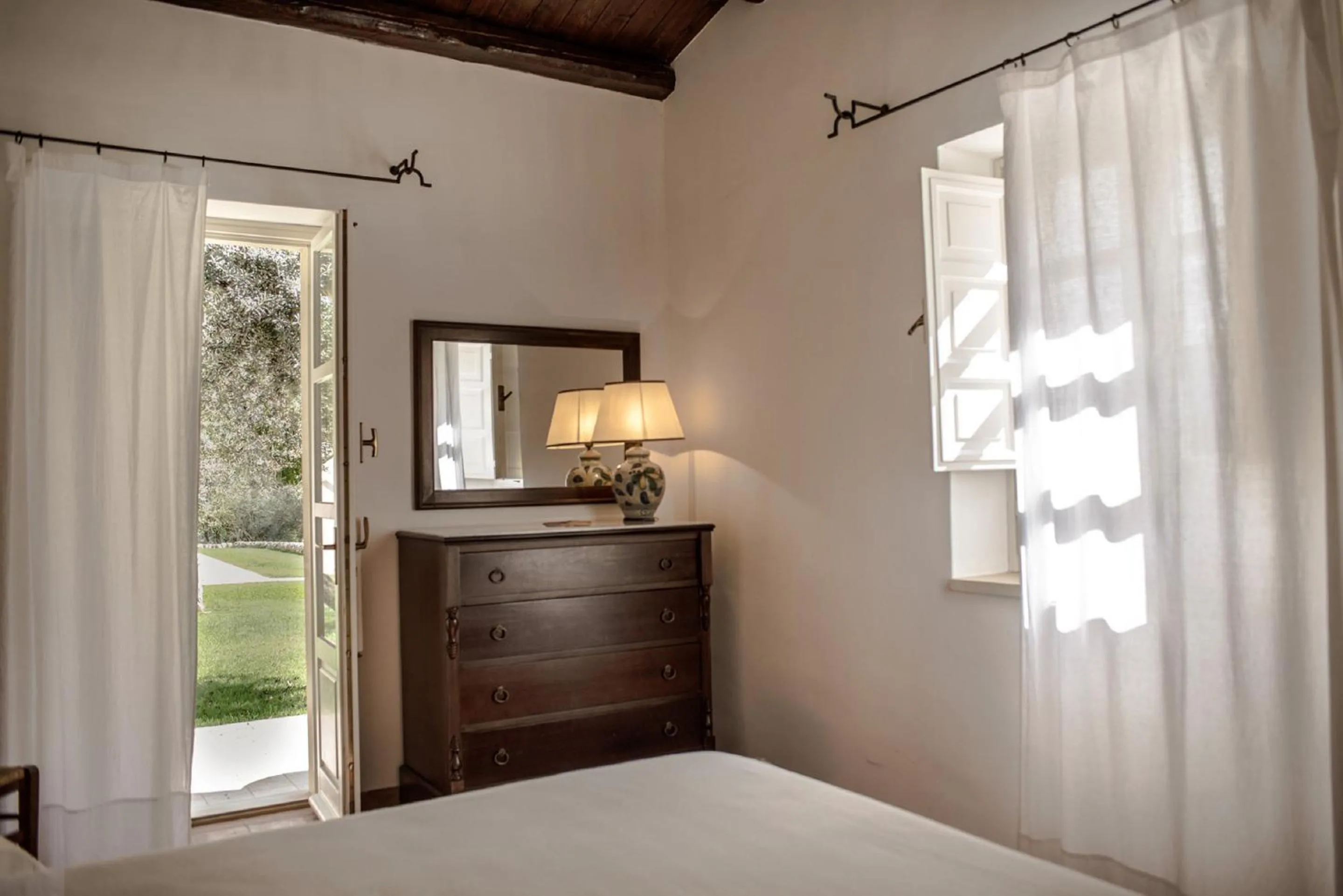Photo of the whole room, Bed in Masseria Degli Ulivi - Noto
