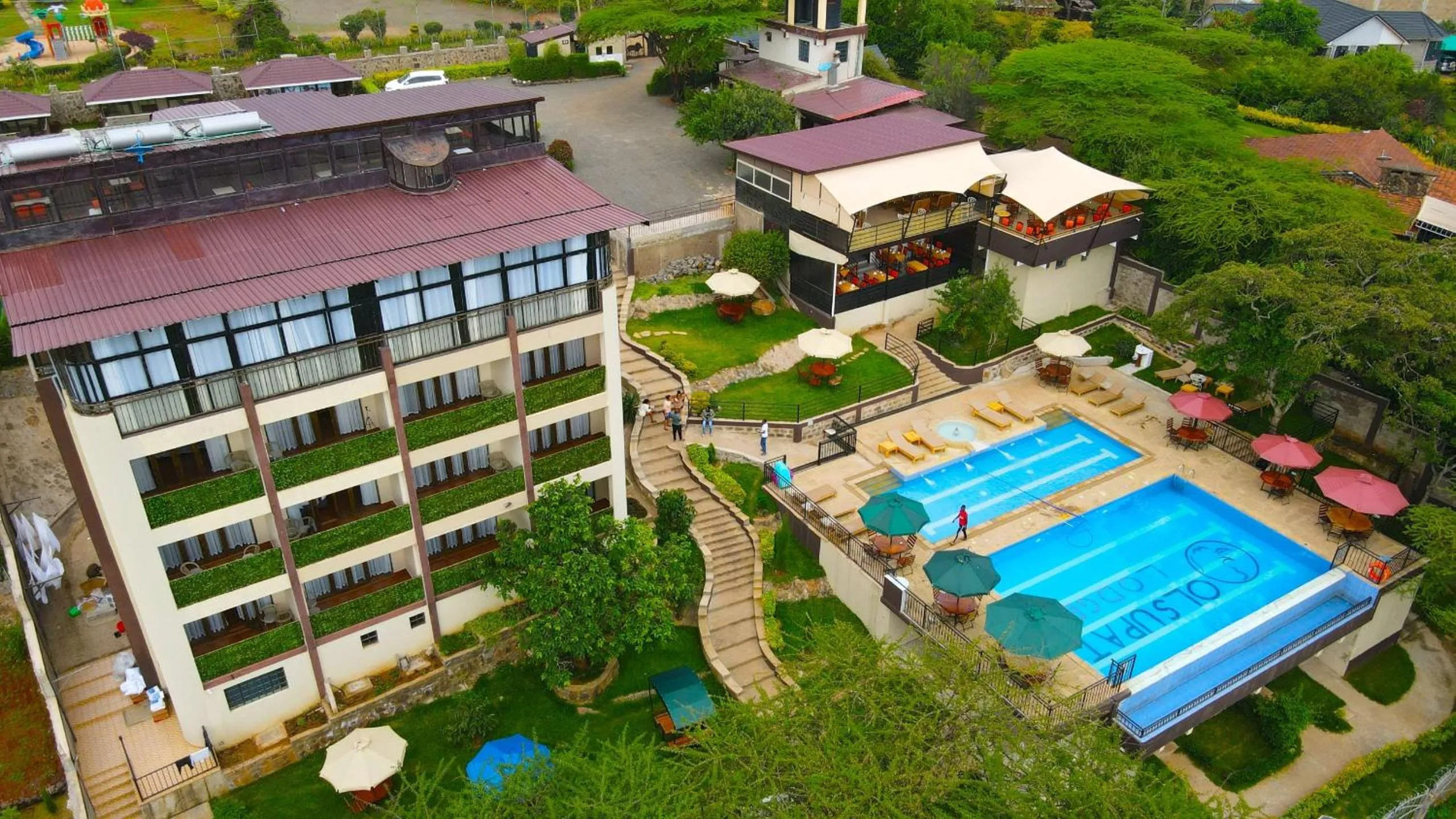 Property building in Olsupat Lodge