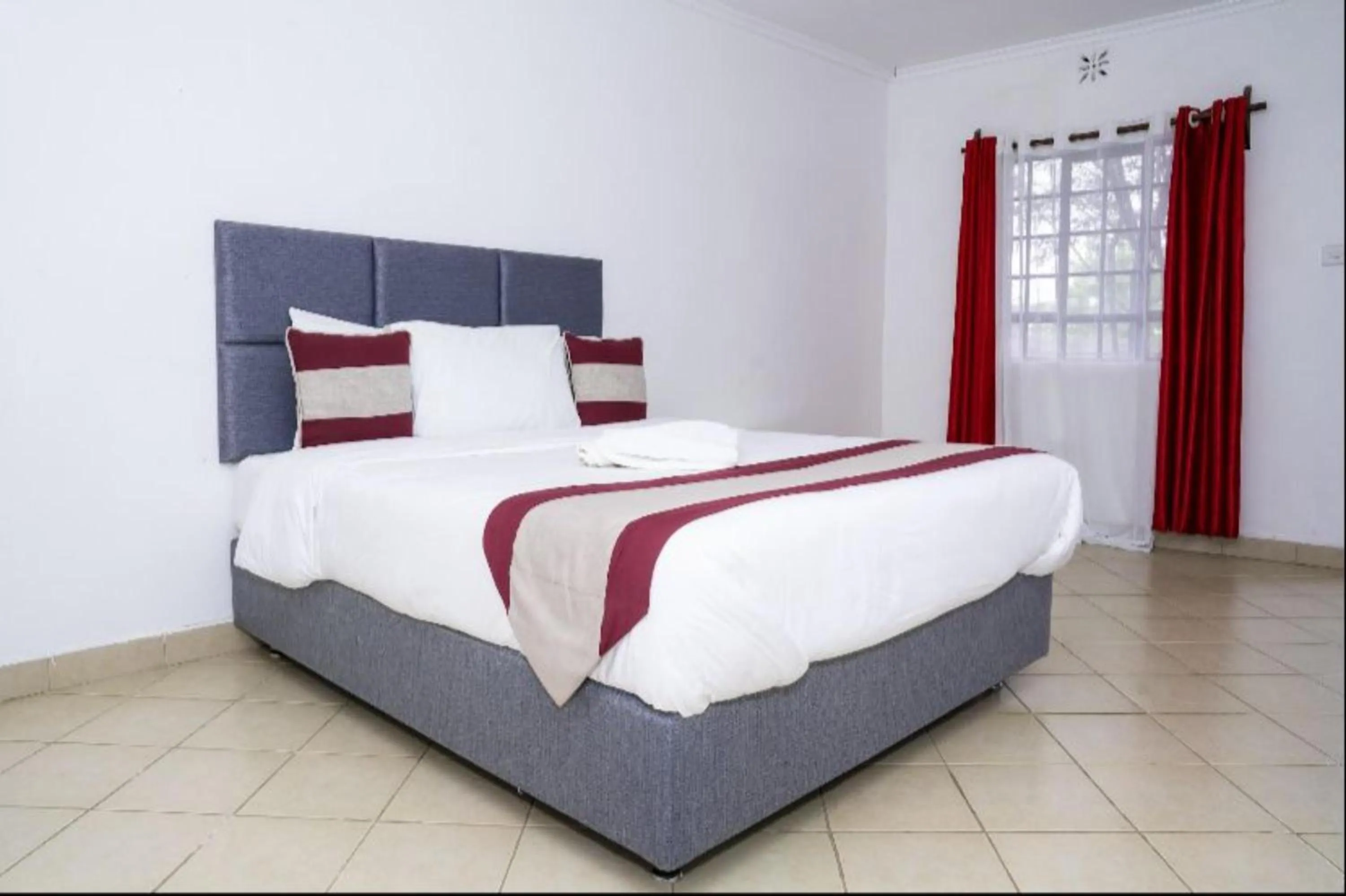 Bed in Olsupat Lodge