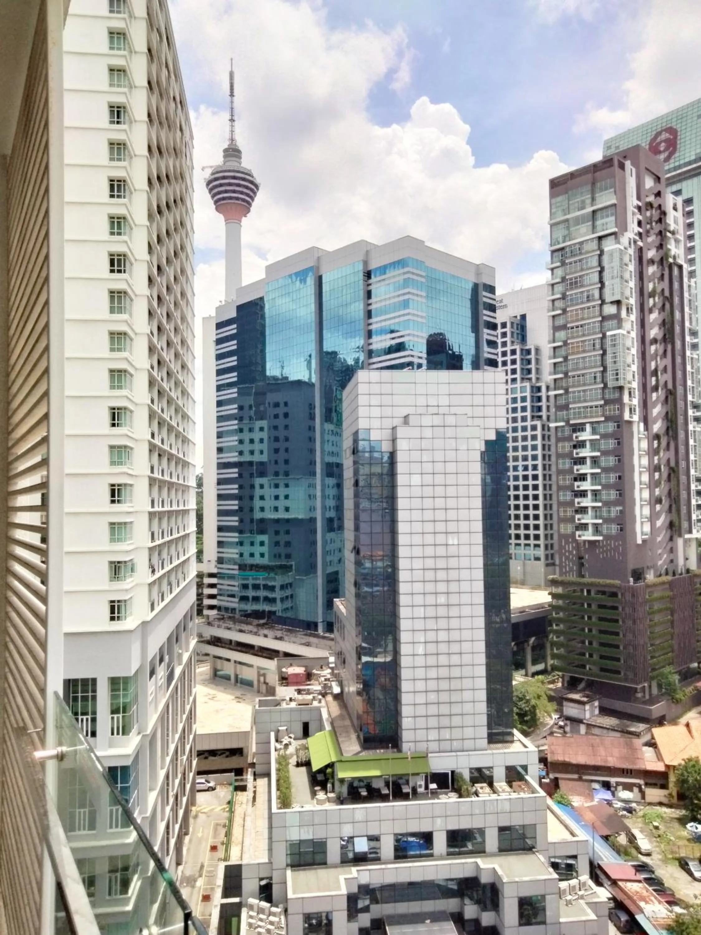 Neighbourhood in Oneiro One Bukit Ceylon