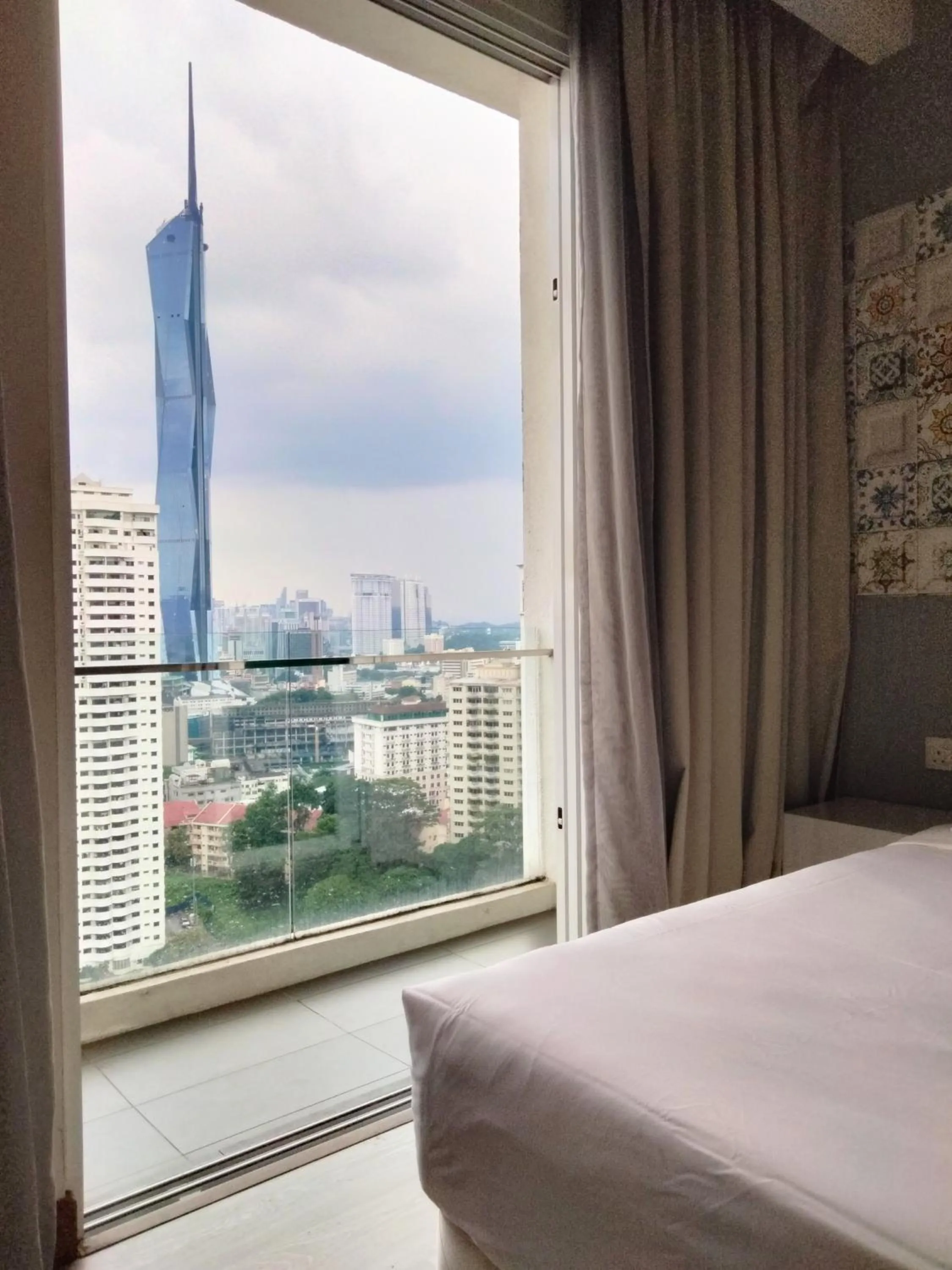 City view, Bed in Oneiro One Bukit Ceylon