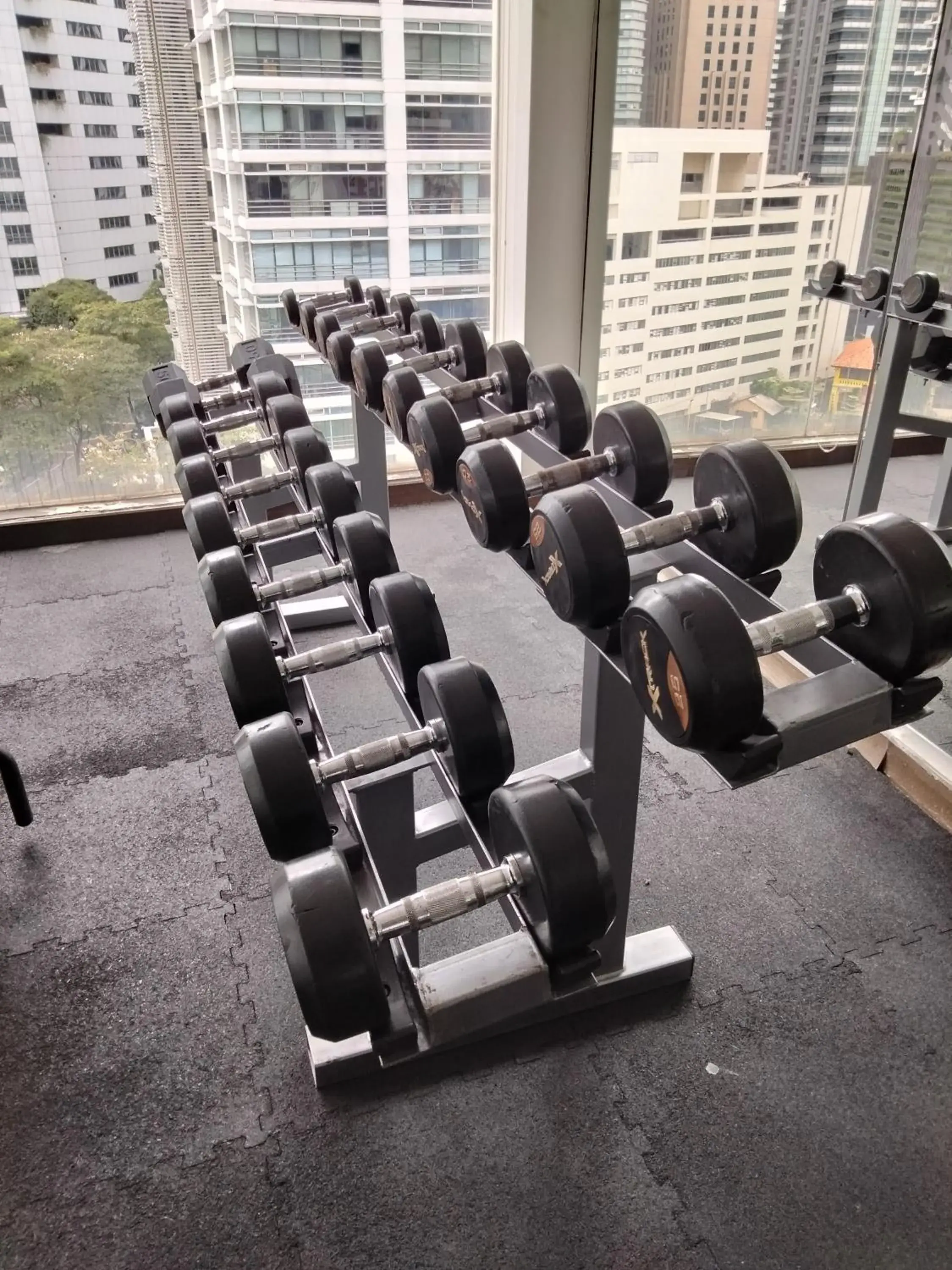 Fitness centre/facilities in Oneiro One Bukit Ceylon Fitness centre/facilities in Oneiro One Bukit Ceylon