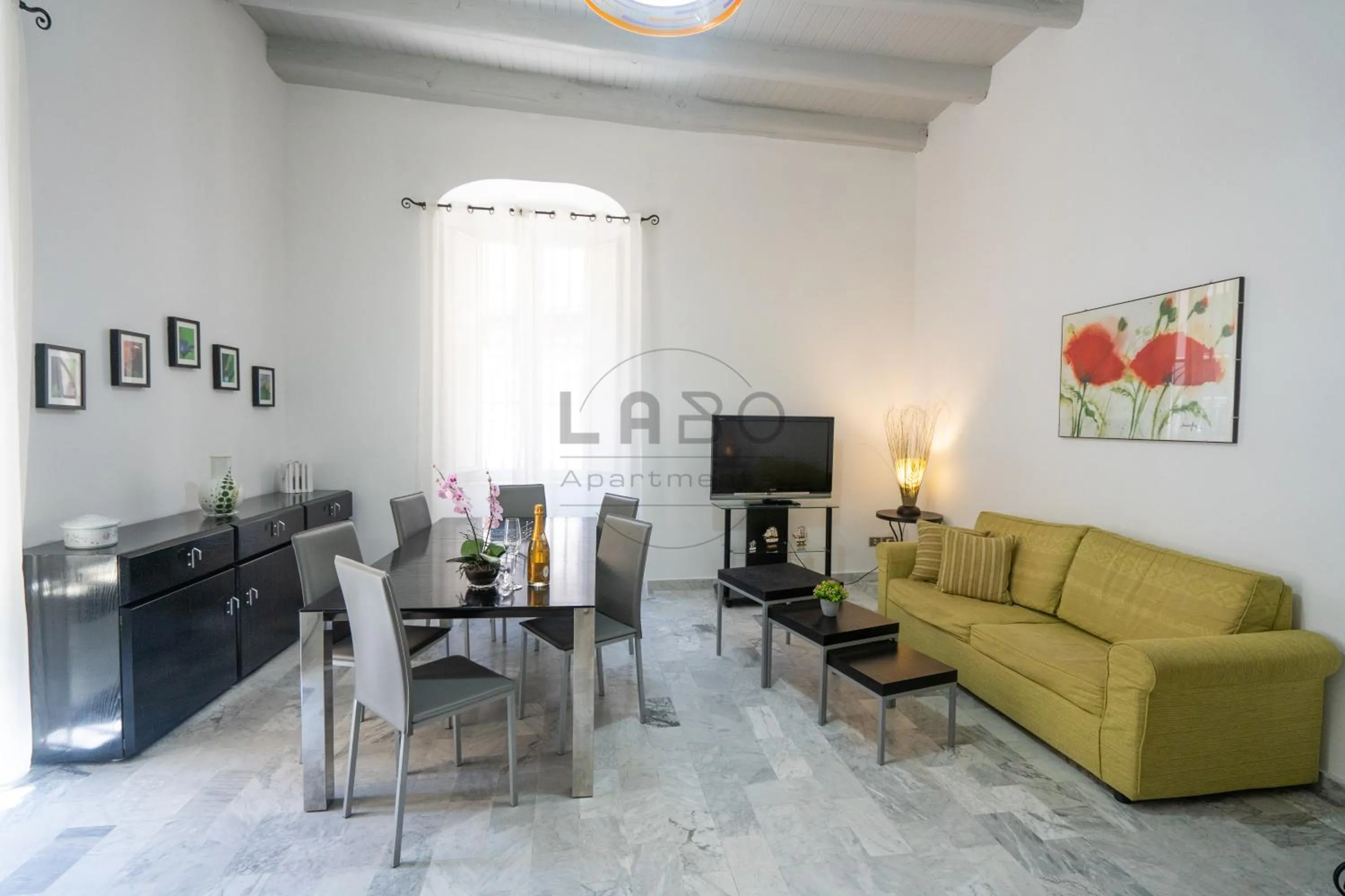 Eirene Exclusive Apartment
