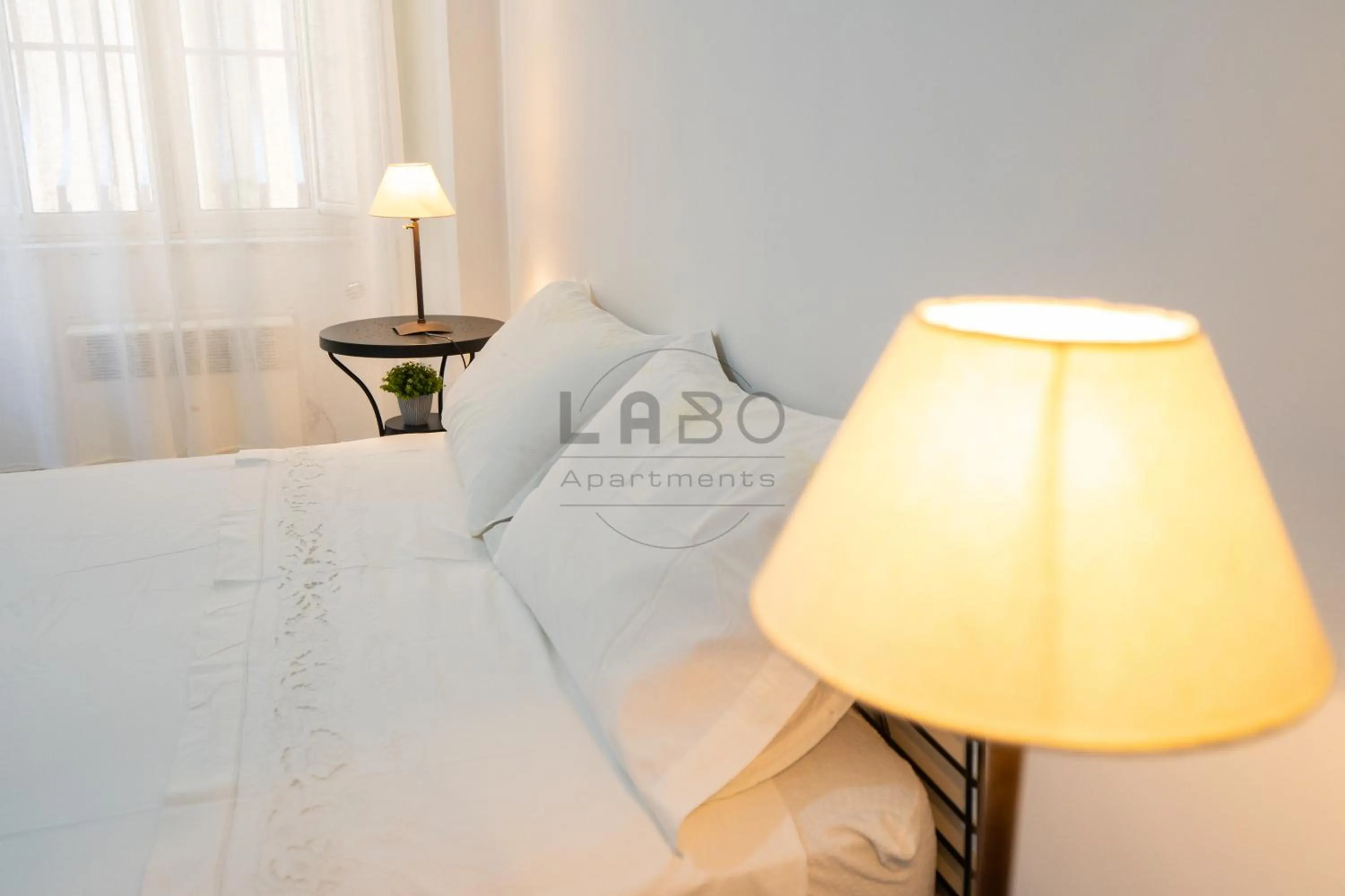 Bed in Eirene Exclusive Apartment