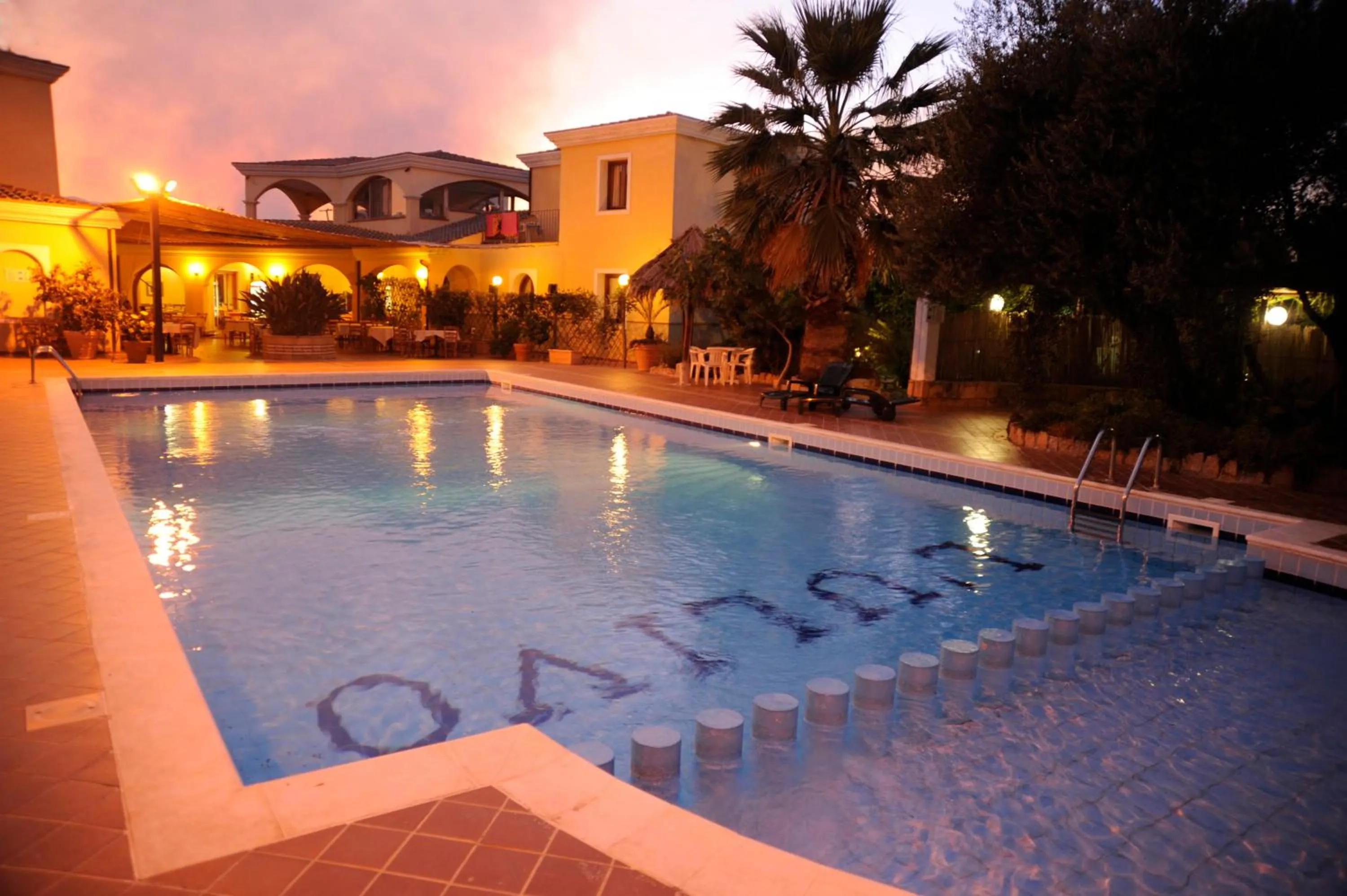 Swimming pool in Hotel L'Ulivo