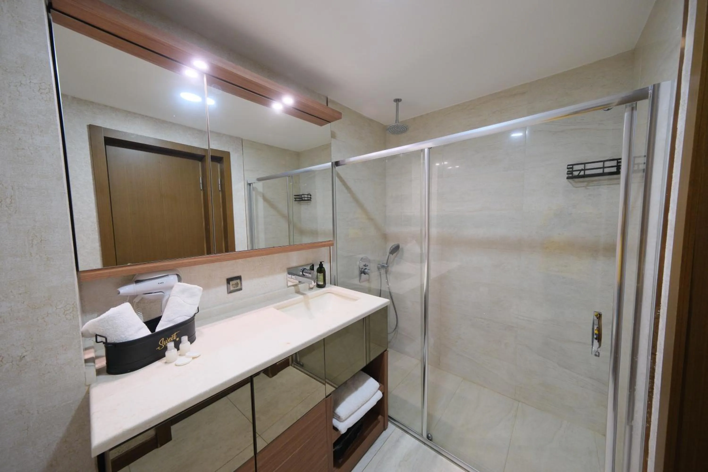 İstanbul Houses Sabiha Gökçen Airport