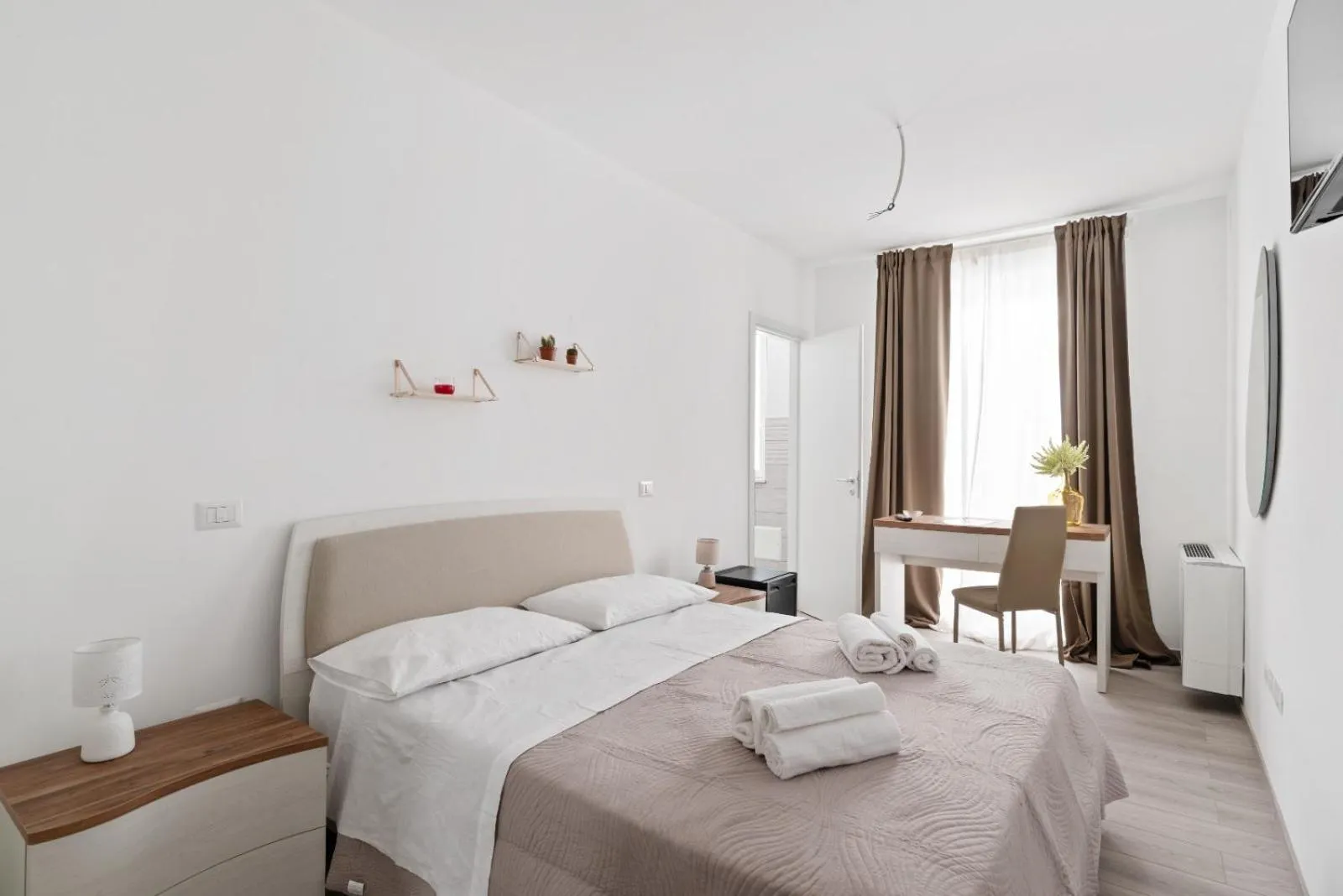 Bedroom in Affittacamere L'Eolie