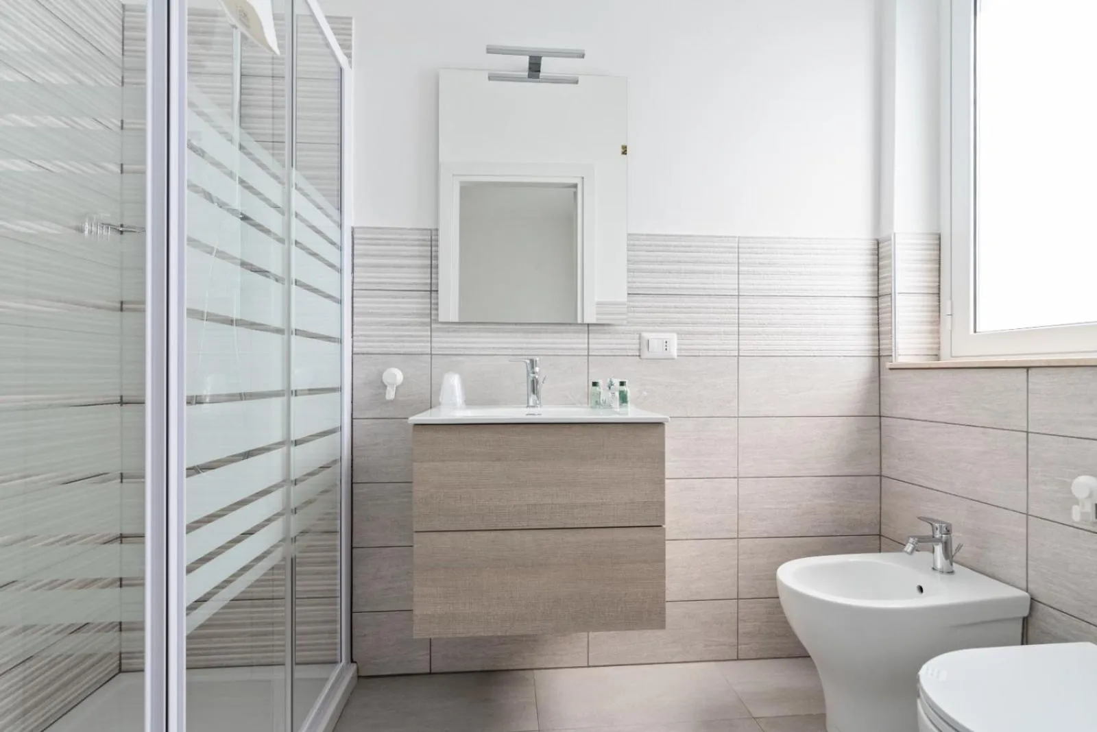 Bathroom in Affittacamere L'Eolie