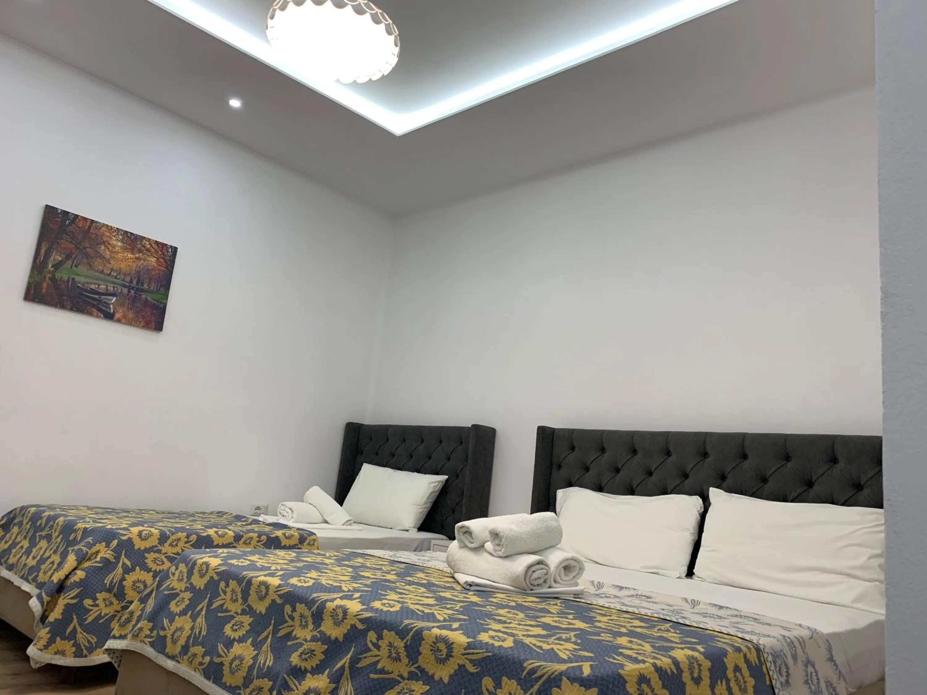 Photo of the whole room, Bed in Hotel Jurgen