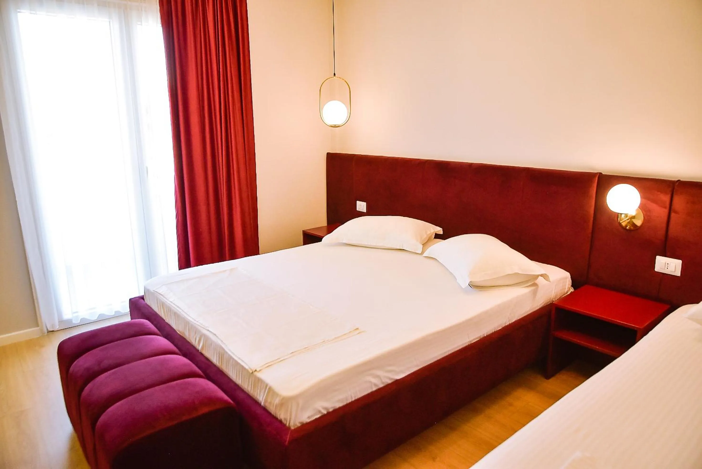 Photo of the whole room, Bed in Hotel Jurgen