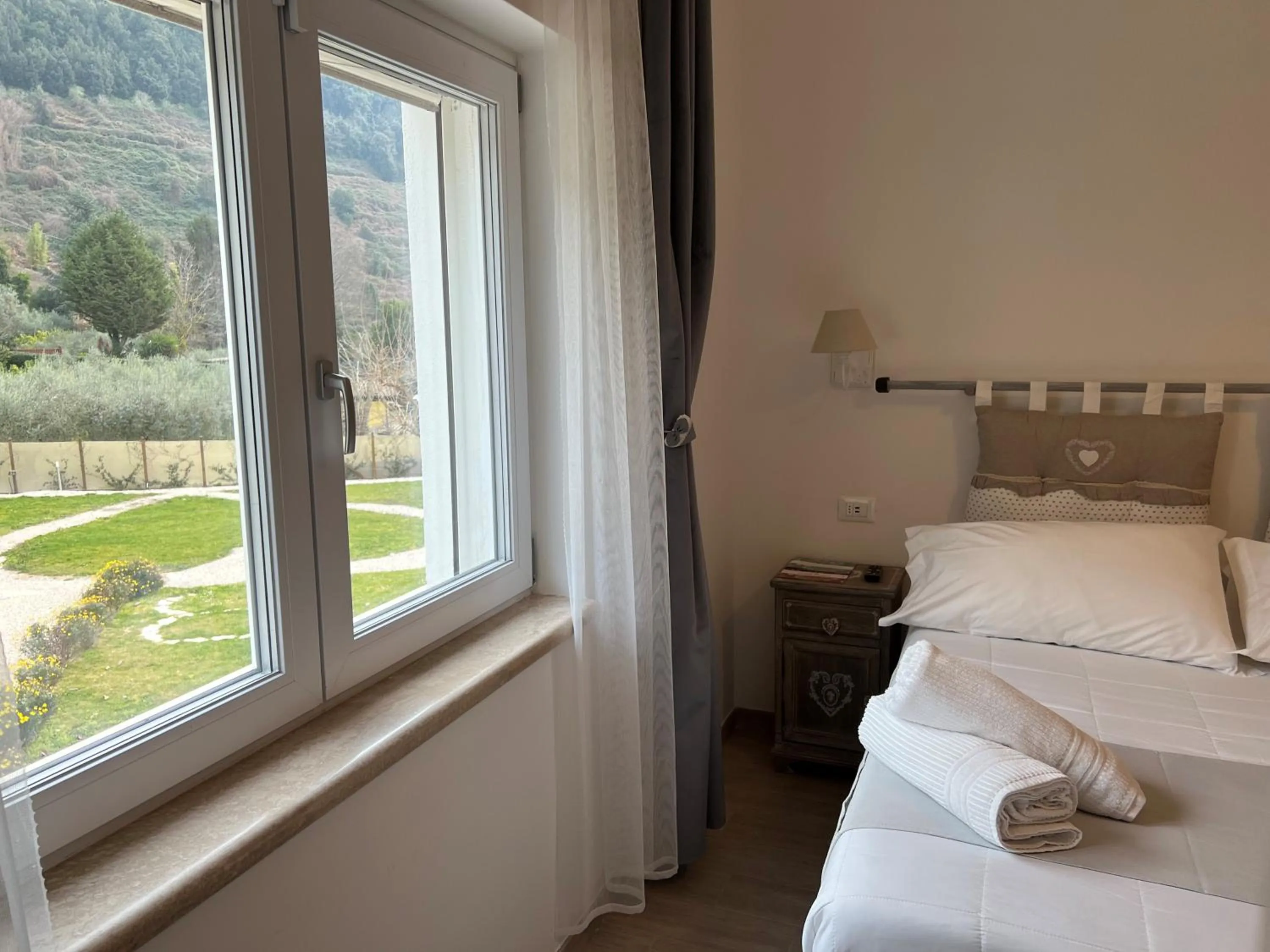 Bed in il Lago di Nemi