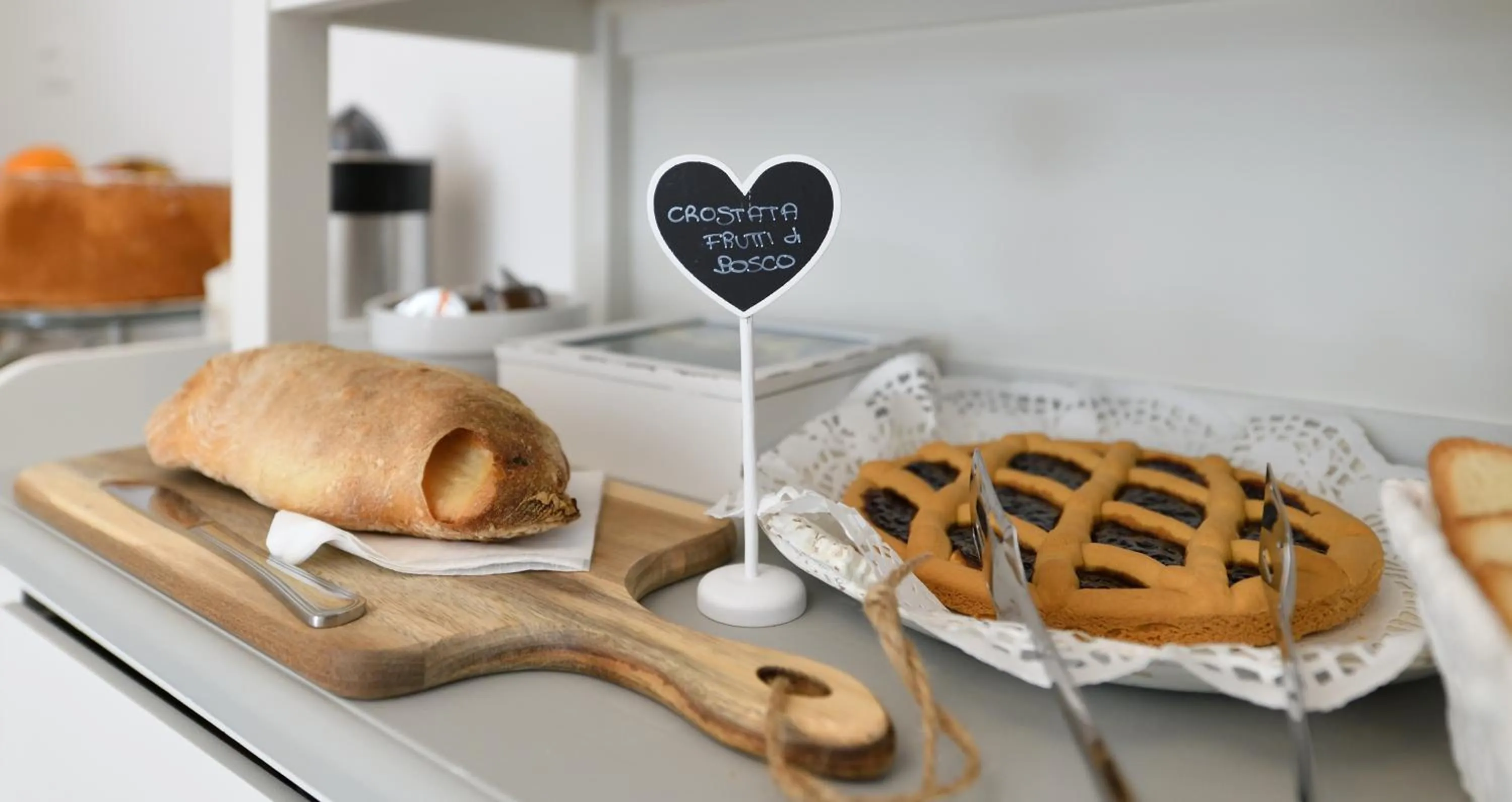 Breakfast in il Lago di Nemi