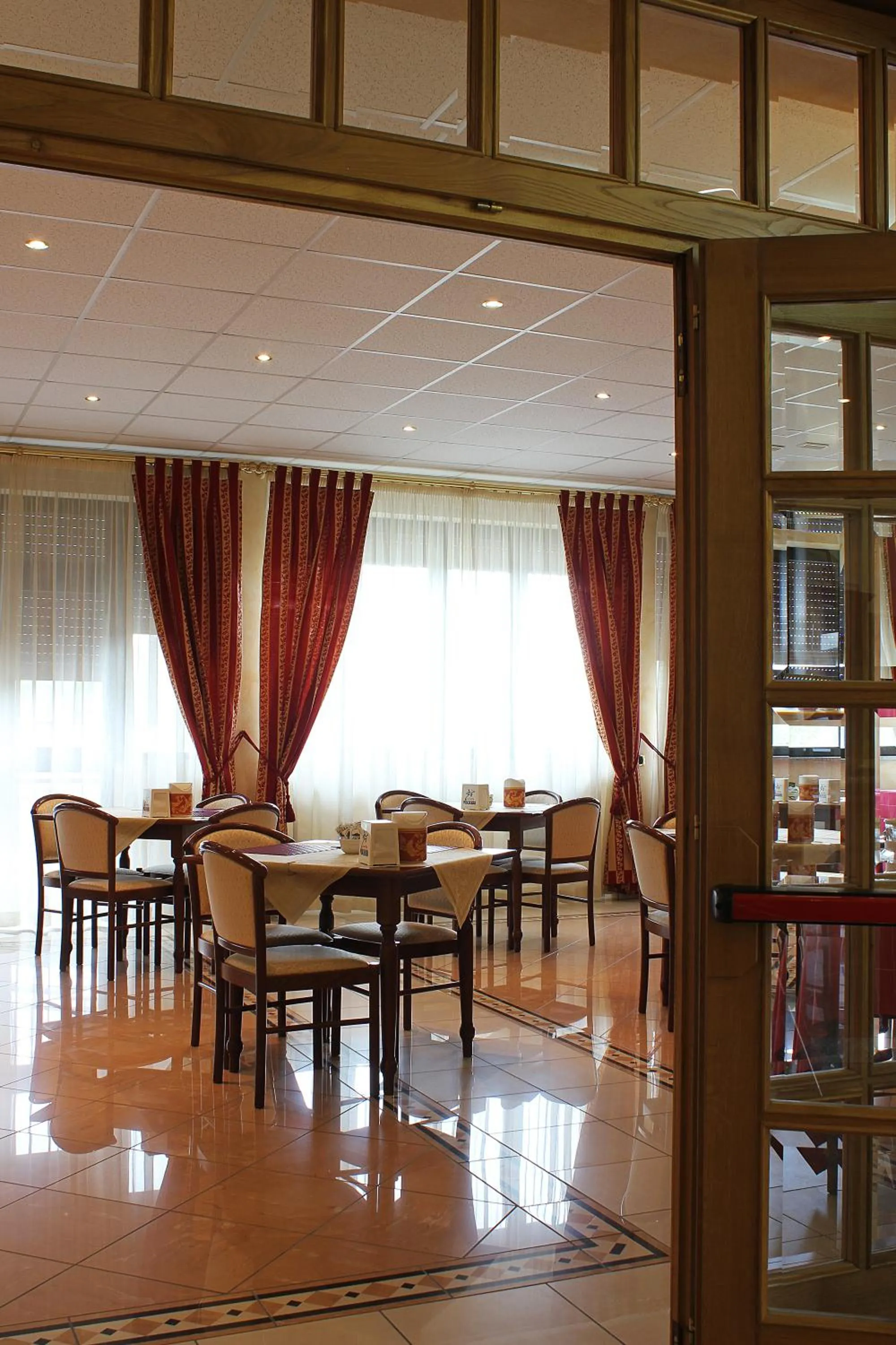 Restaurant/places to eat in Hotel il Focolare